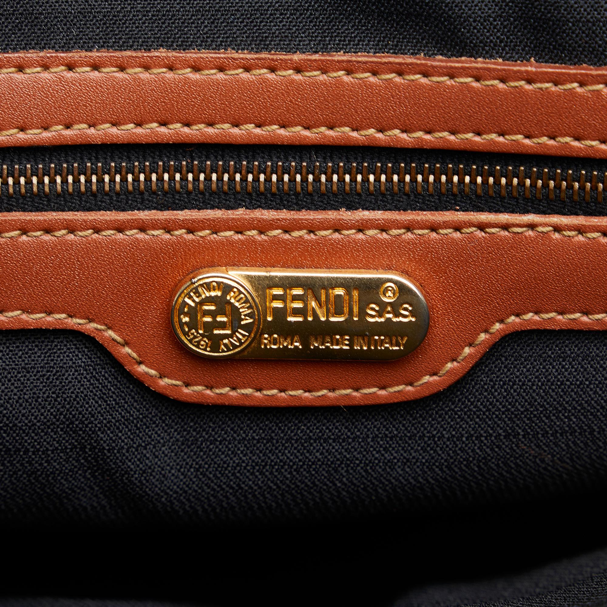 Fendi Pequin Handbag (SHG-wEXV2O)