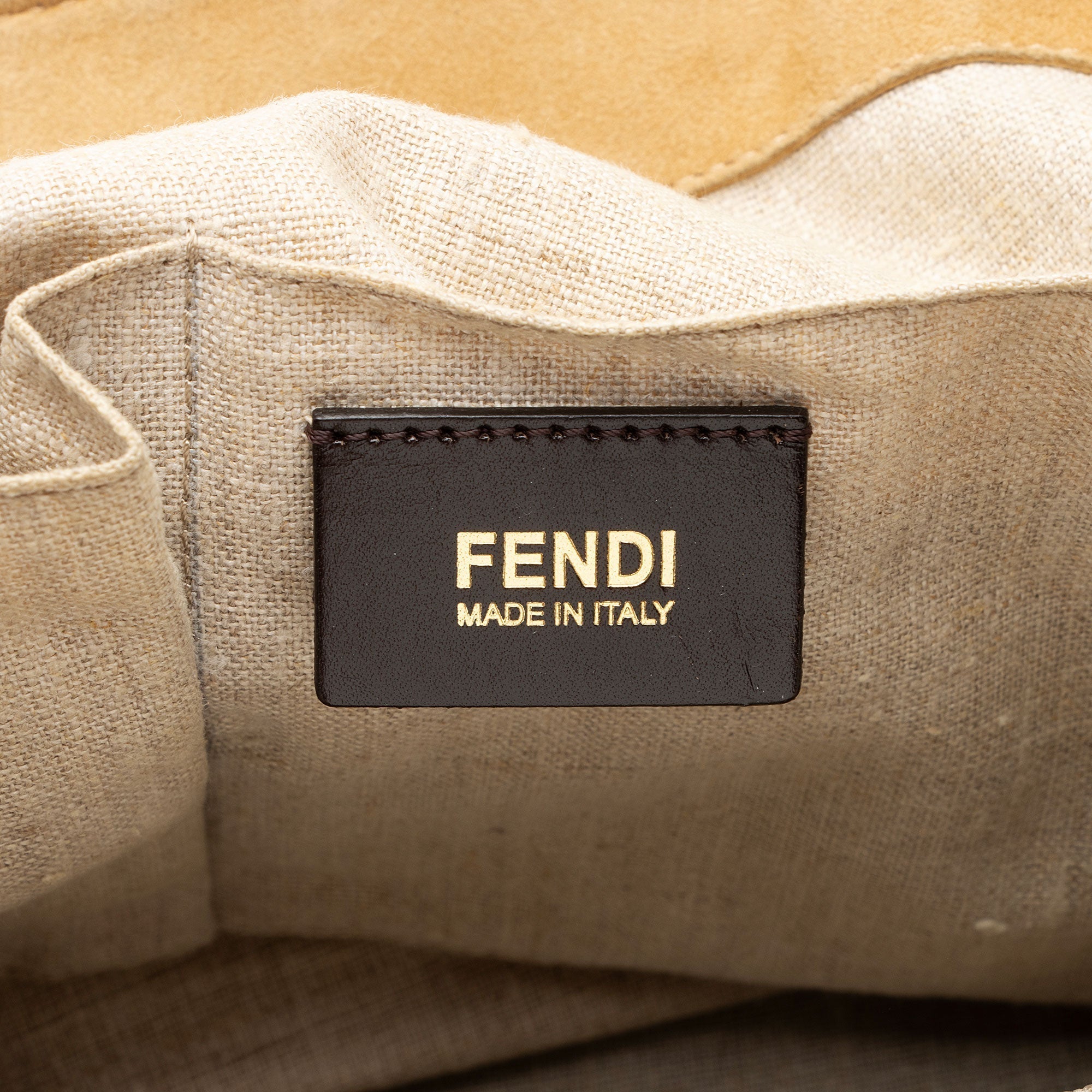 Fendi Pequin Tote (SHF-oFVJ8H)