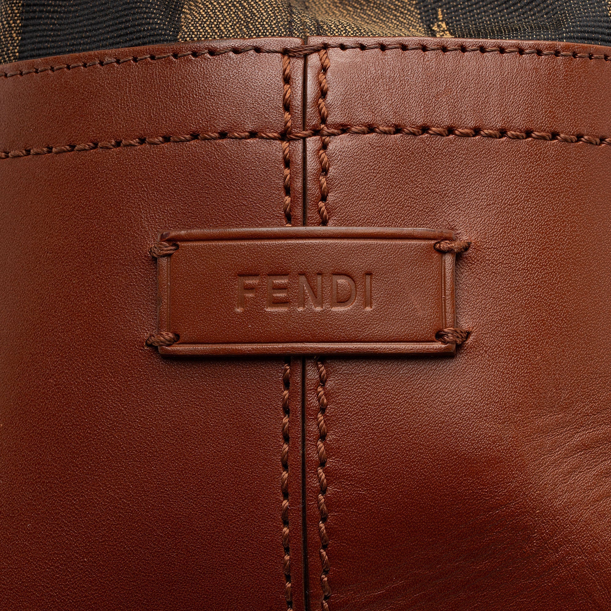 Fendi Pequin Tote (SHF-oFVJ8H)