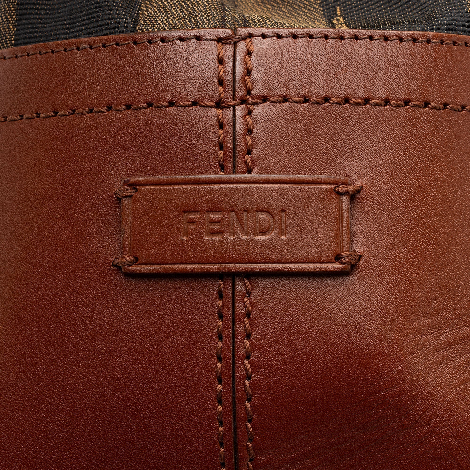 Fendi Pequin Tote (SHF-oFVJ8H)