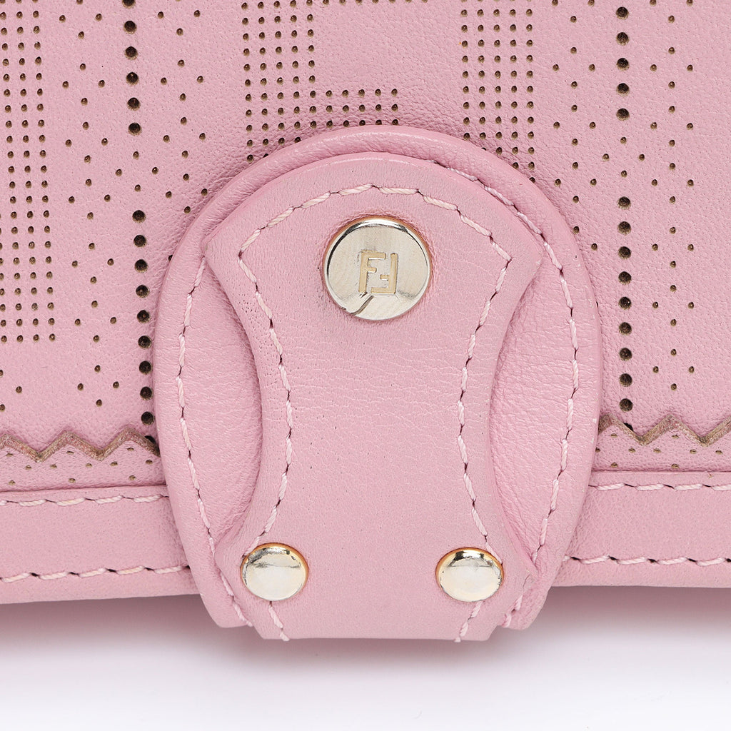 Fendi Perforated Leather Compact Wallet (SHF-ahsZFs)