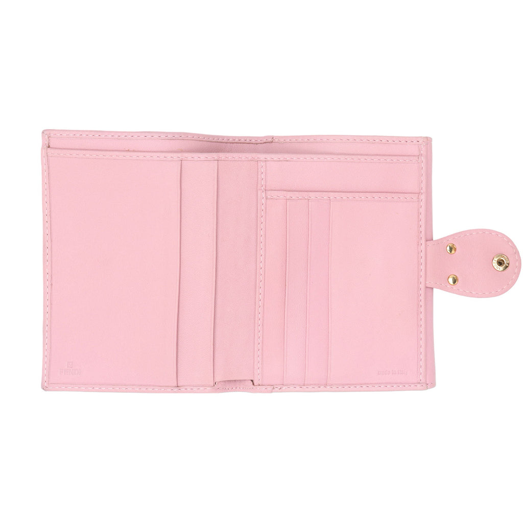 Fendi Perforated Leather Compact Wallet (SHF-ahsZFs)