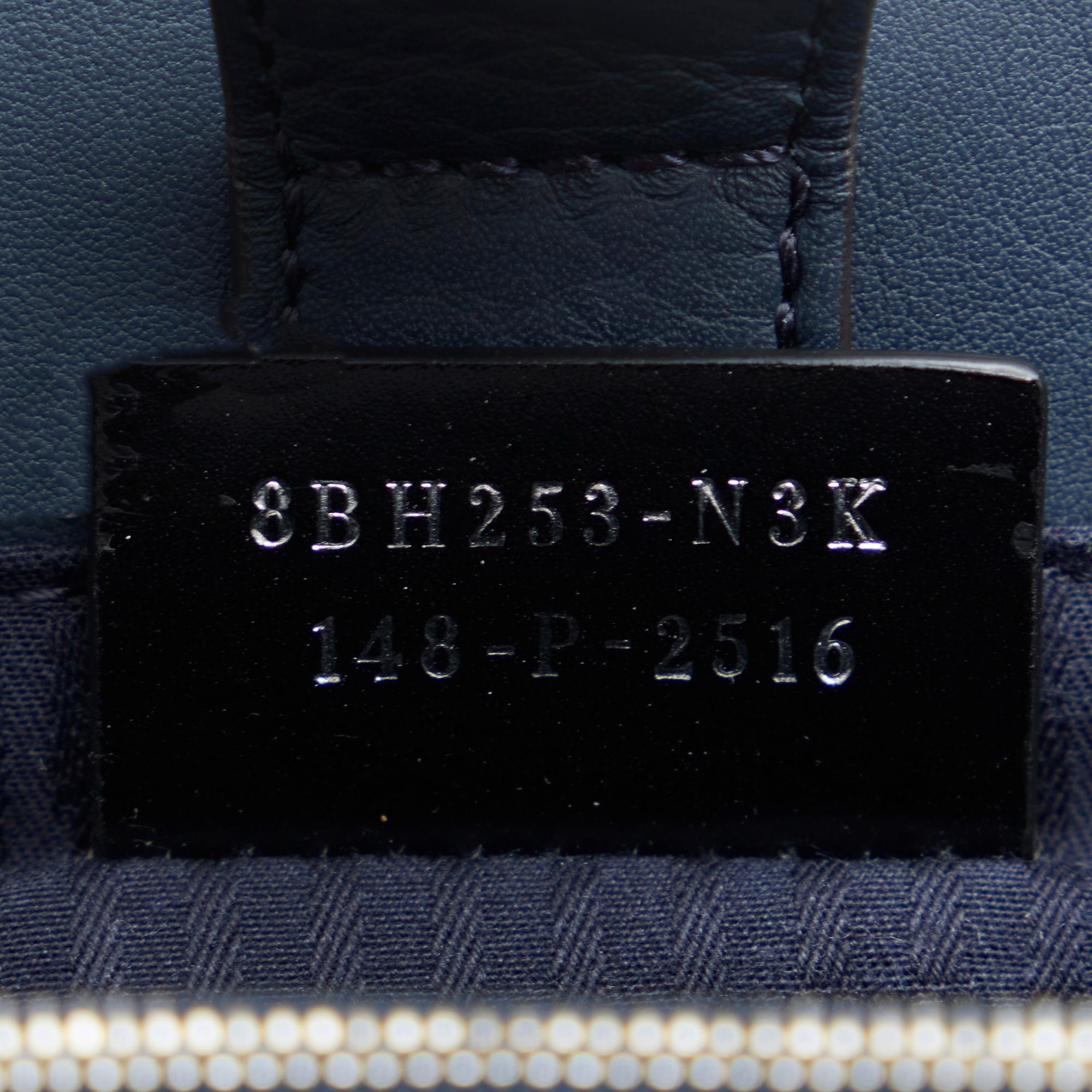 Fendi Petit 2Jours Handbag (SHG-BbFTbq)