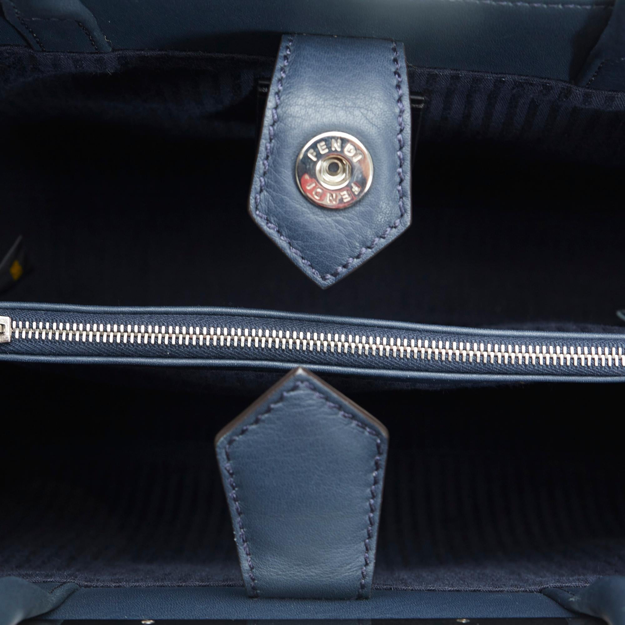 Fendi Petit 2Jours Handbag (SHG-BbFTbq)
