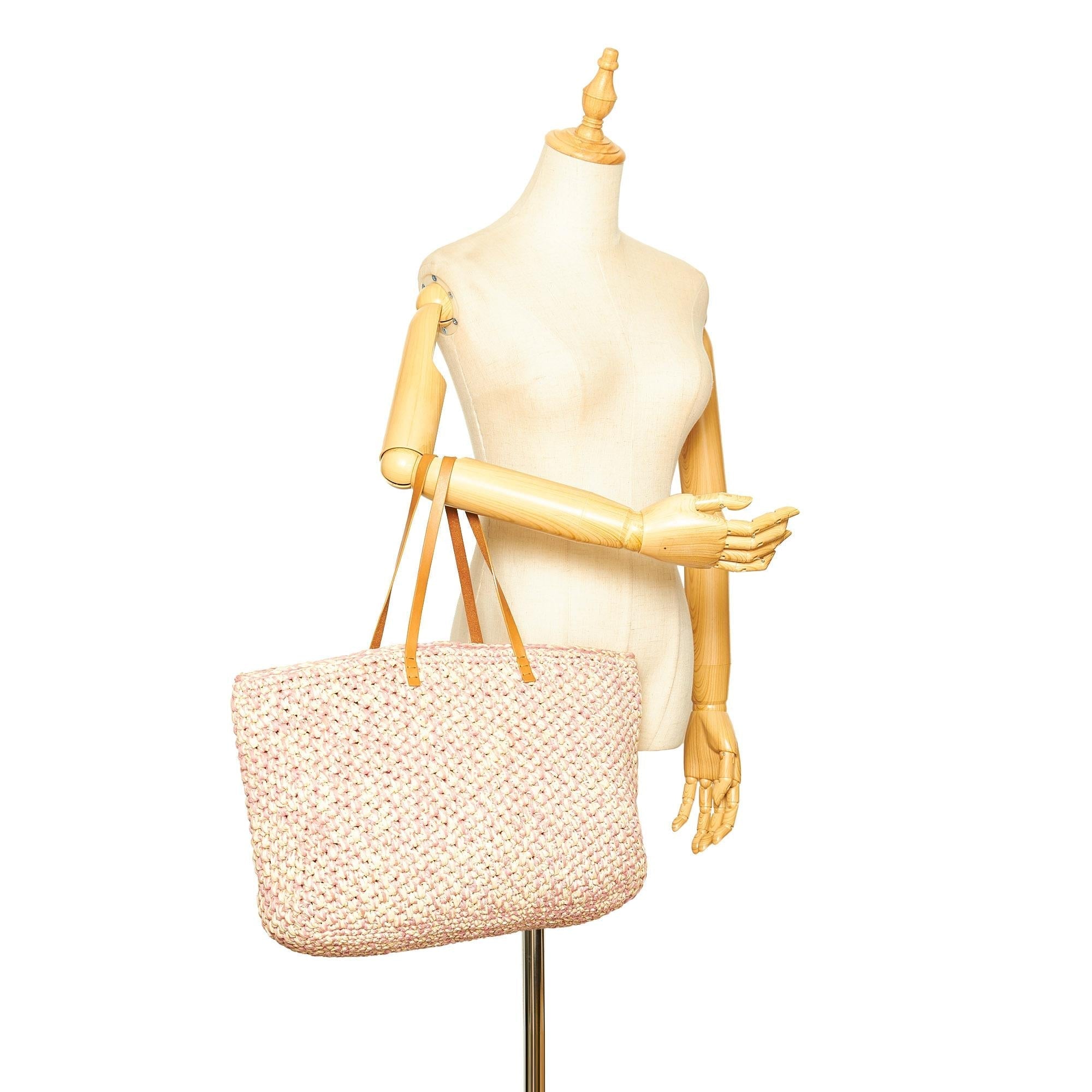 Fendi Raffia Tote Bag (SHG-20578)