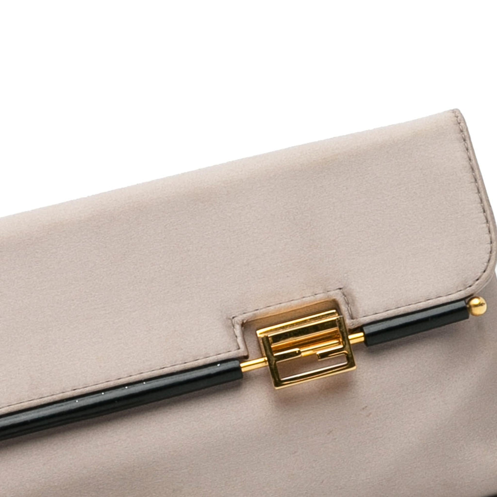 Fendi Satin Clutch Bag (SHG-4Piei8)
