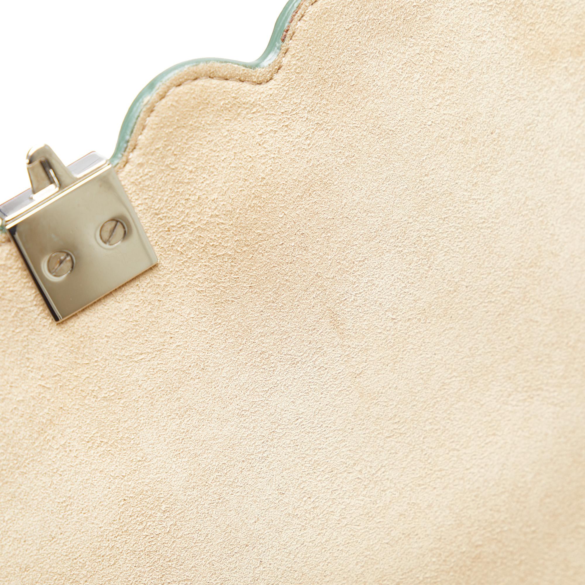 Fendi Scalloped Kan I Satchel (SHG-0g81DK)