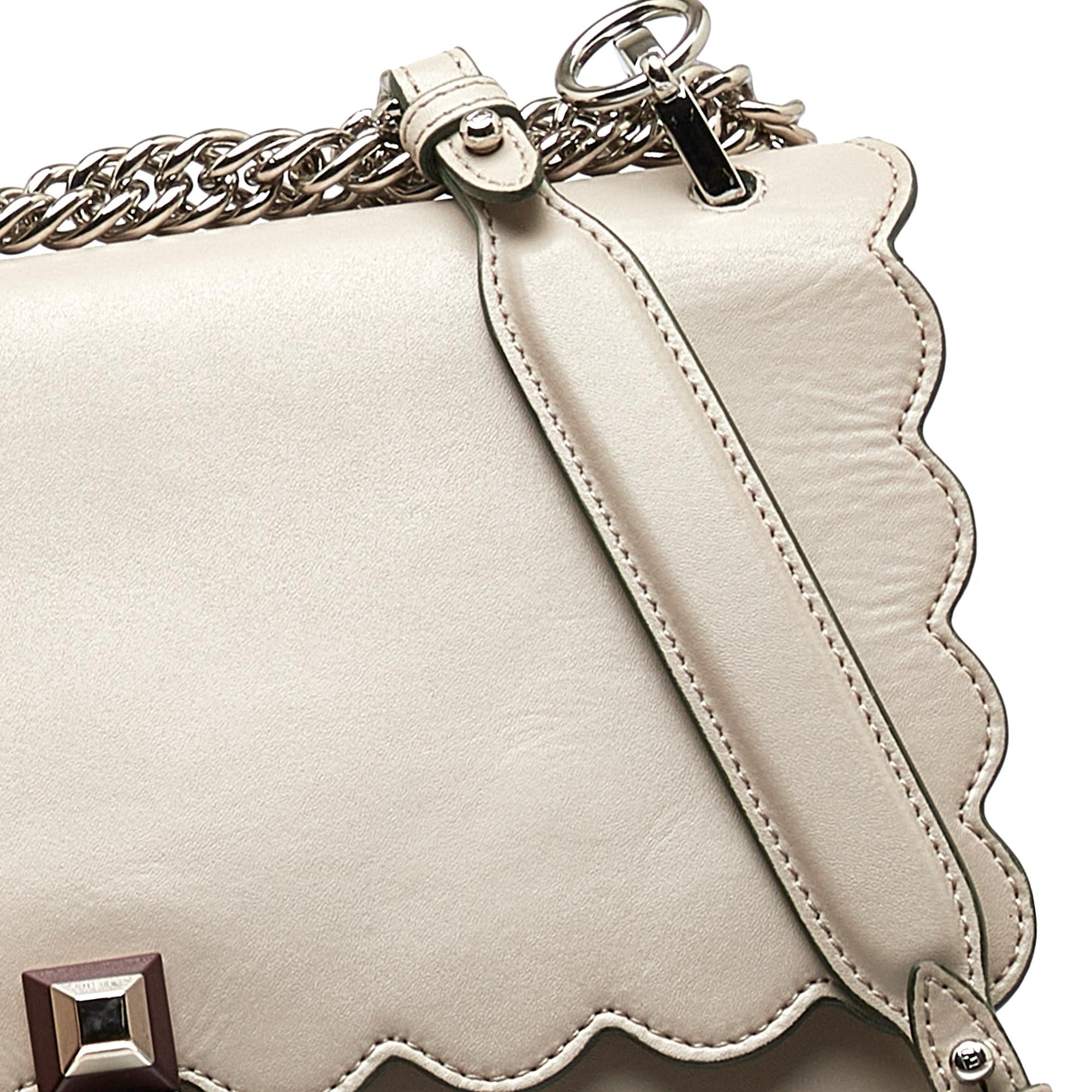 Fendi Scalloped Kan I Satchel (SHG-0g81DK)