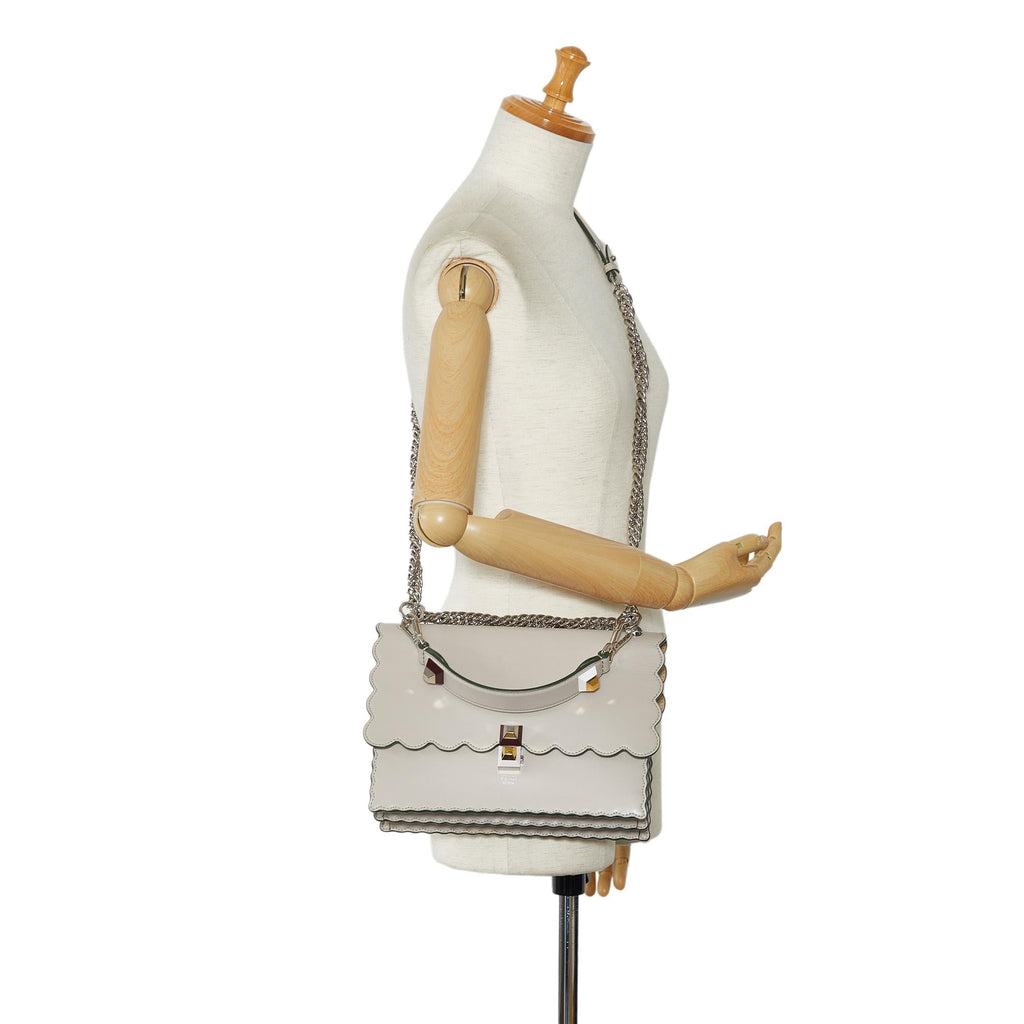 Fendi Scalloped Kan I Satchel (SHG-0g81DK)