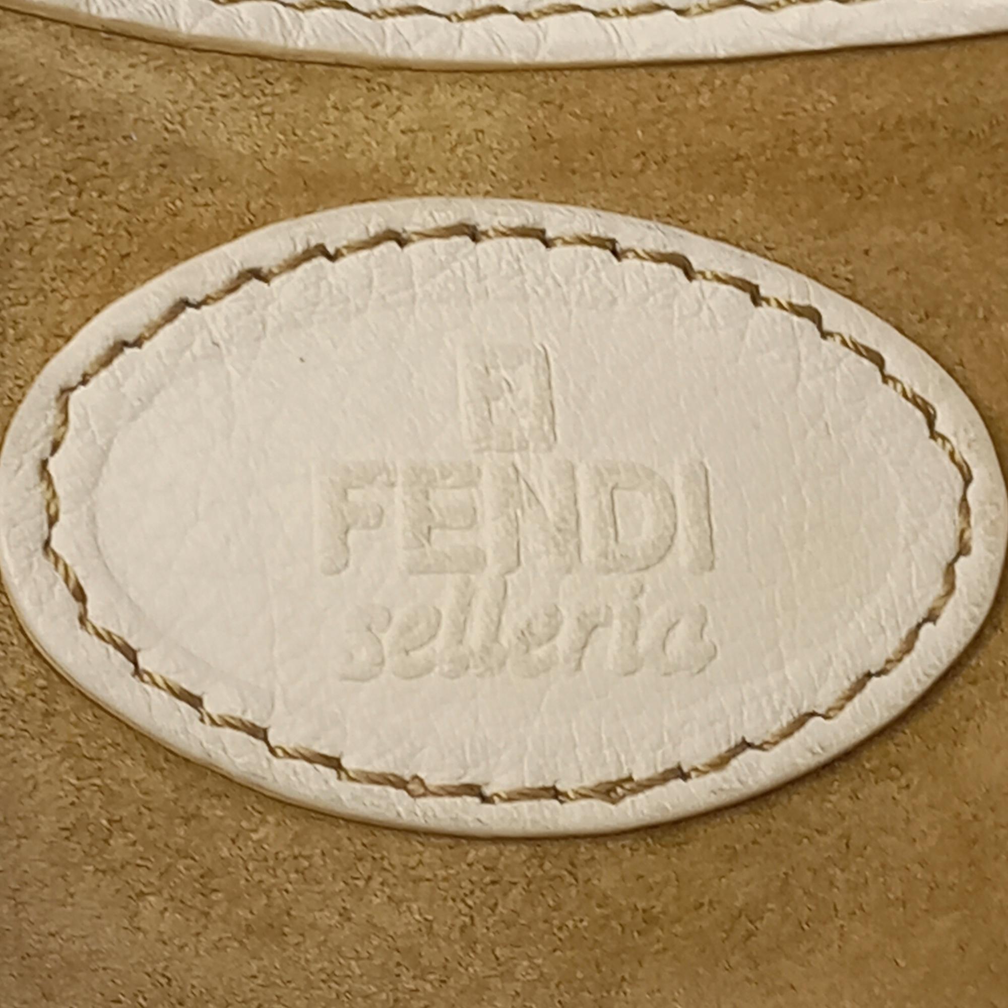 Fendi Selleria Bucket Bag (SHG-35708)