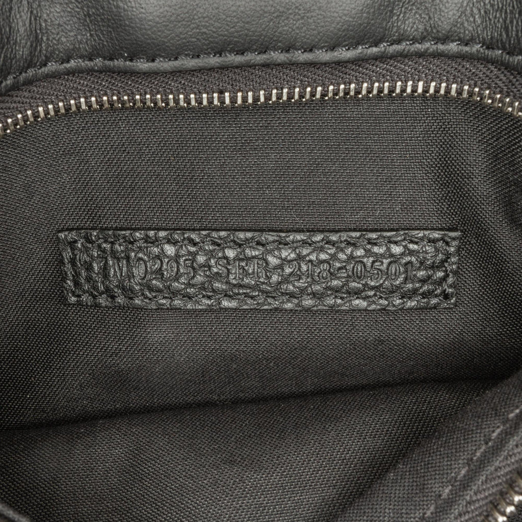 Fendi Selleria Flat Convertible Belt Baguette (SHG-Gfrcyv)