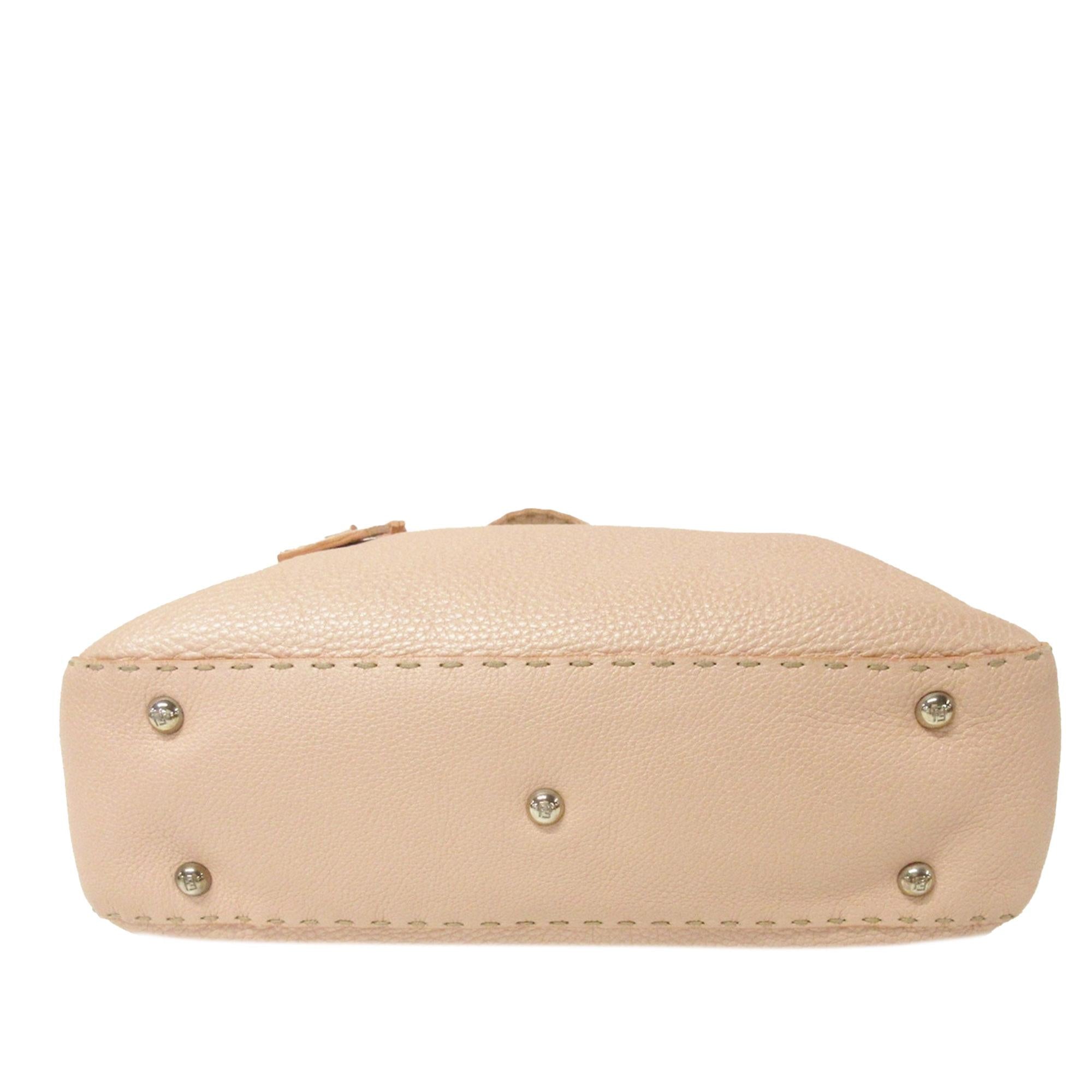 Fendi Selleria Handbag (SHG-pK3ady)