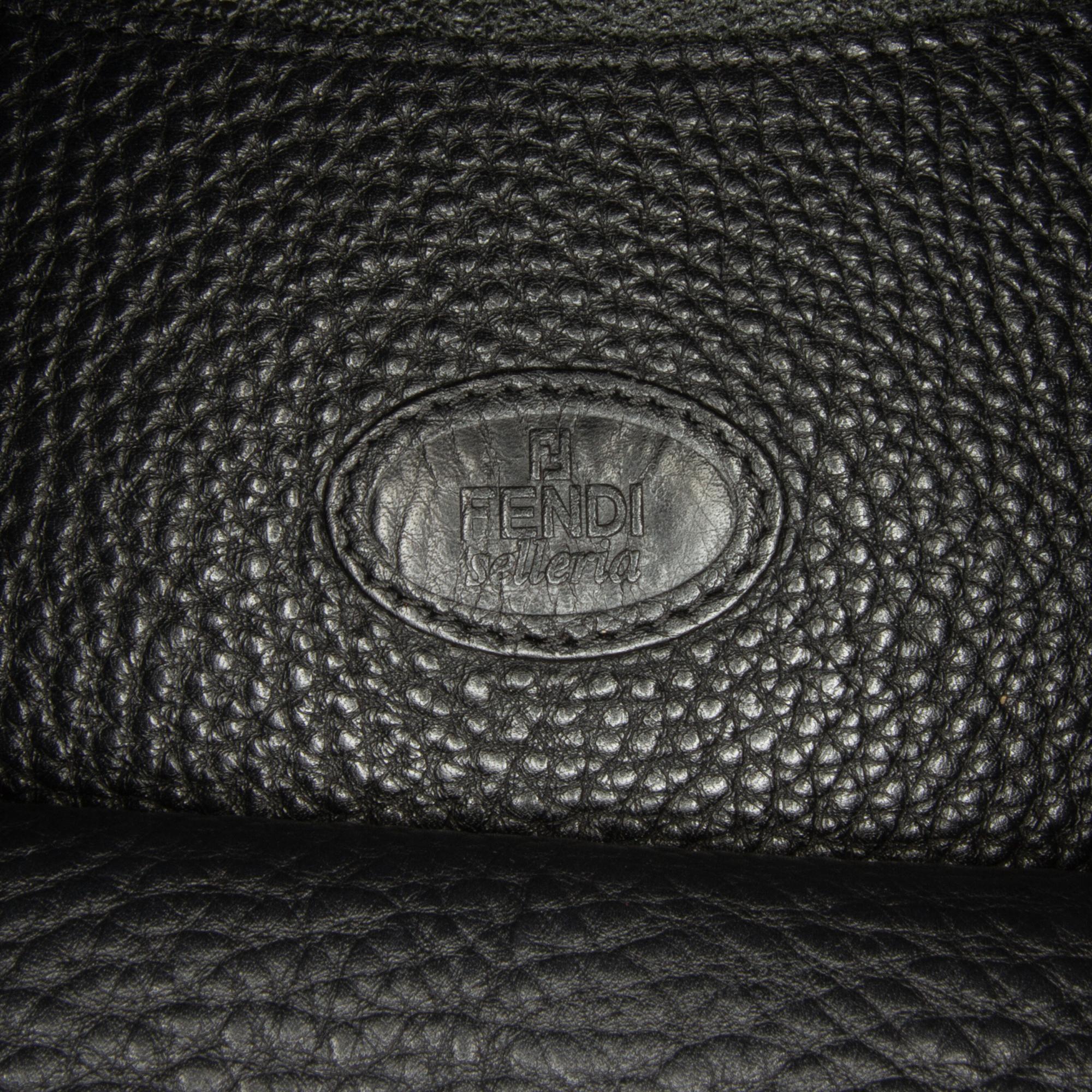 Fendi Selleria Hobo Bag (SHG-RMLQJ0)