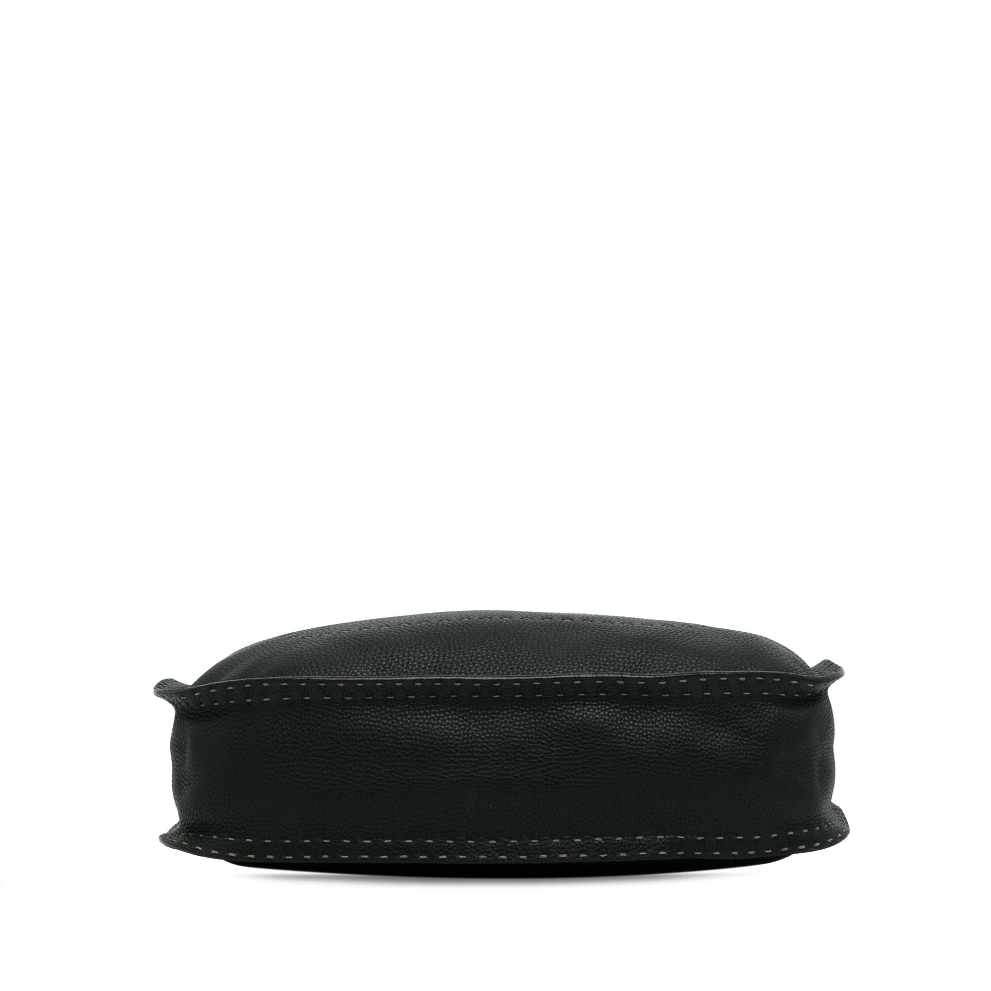 Fendi Selleria Hobo Bag (SHG-RMLQJ0)