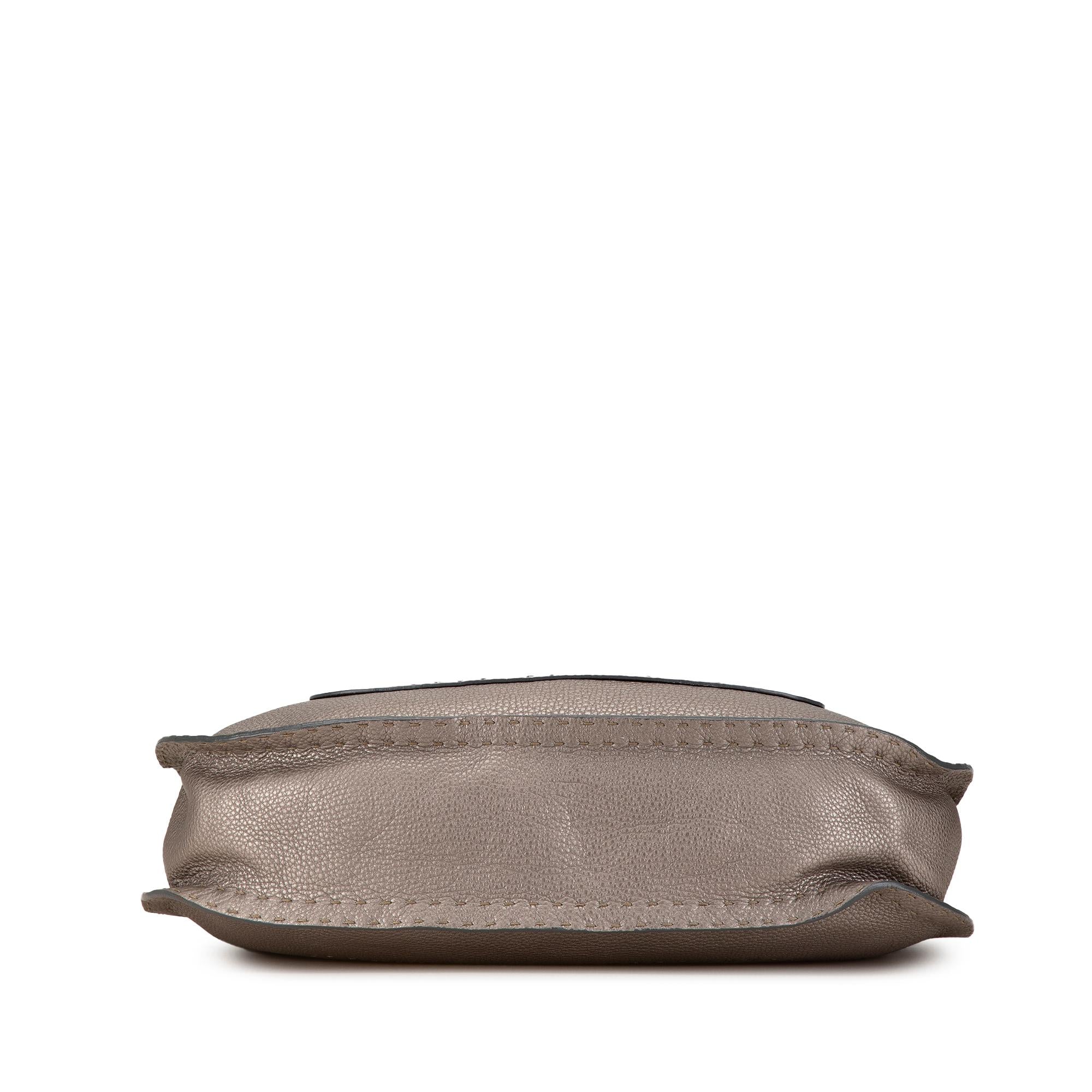 Fendi Selleria Hobo (SHG-rys6m0)