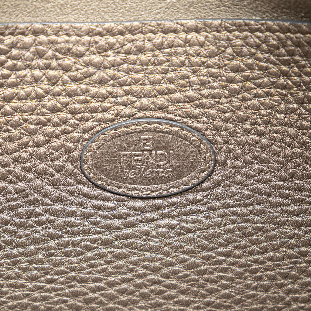 Fendi Selleria Hobo (SHG-rys6m0)