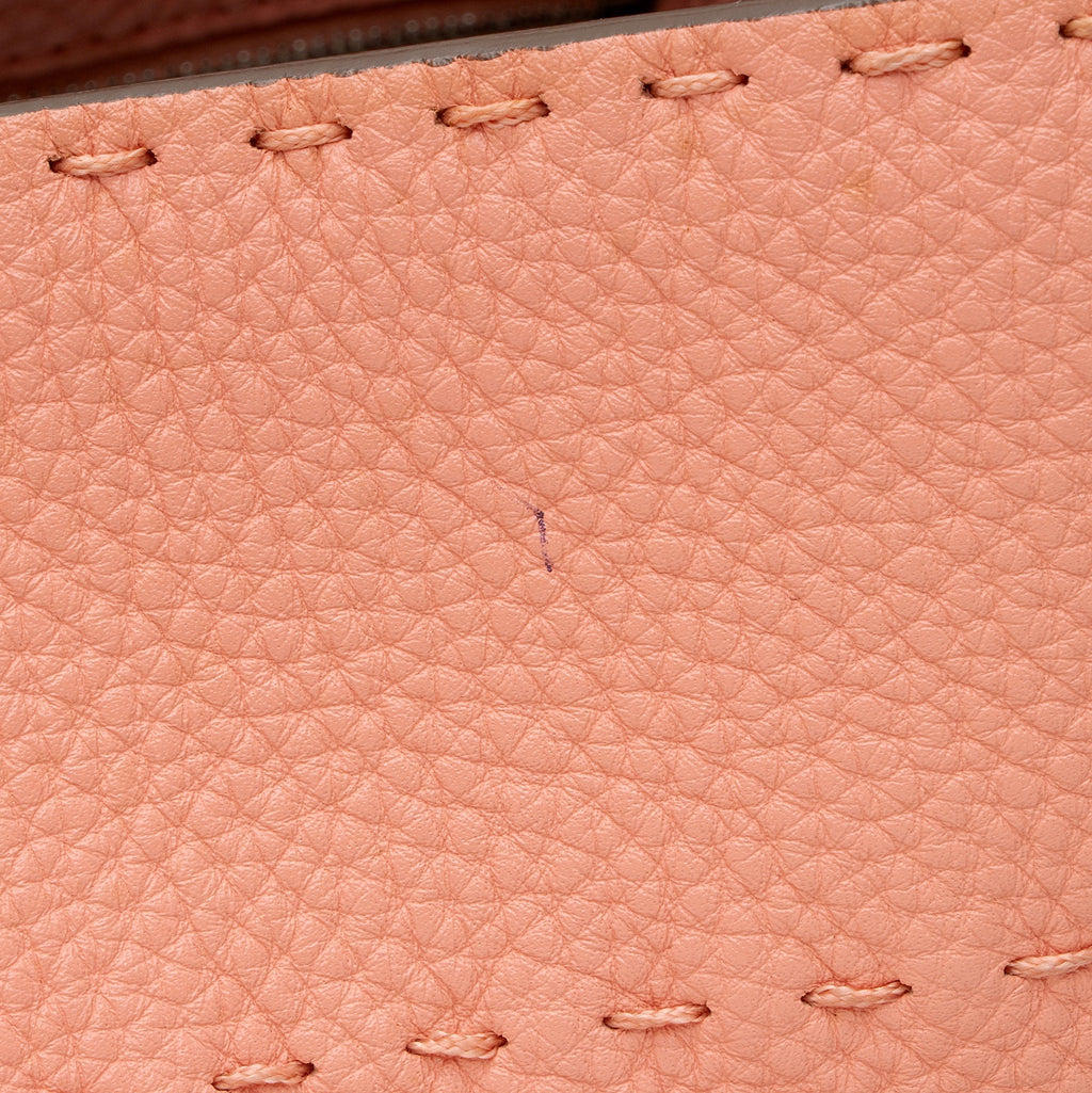 Fendi Selleria Leather Anna Small Bucket Bag (SHF-YoPItu)