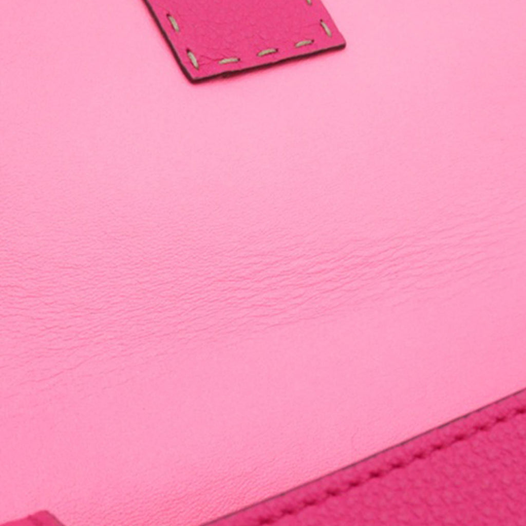 Fendi Selleria Leather Baguette (SHG-K8CeFA)