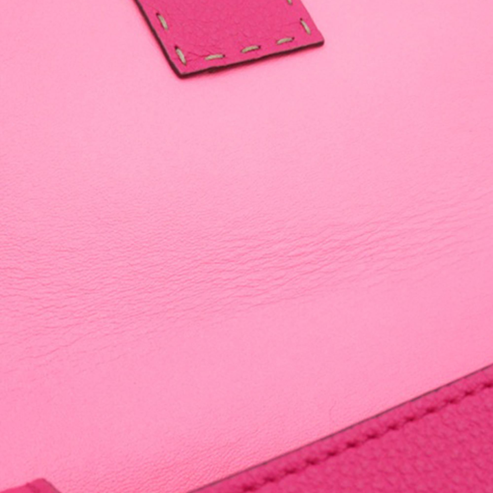 Fendi Selleria Leather Baguette (SHG-K8CeFA)