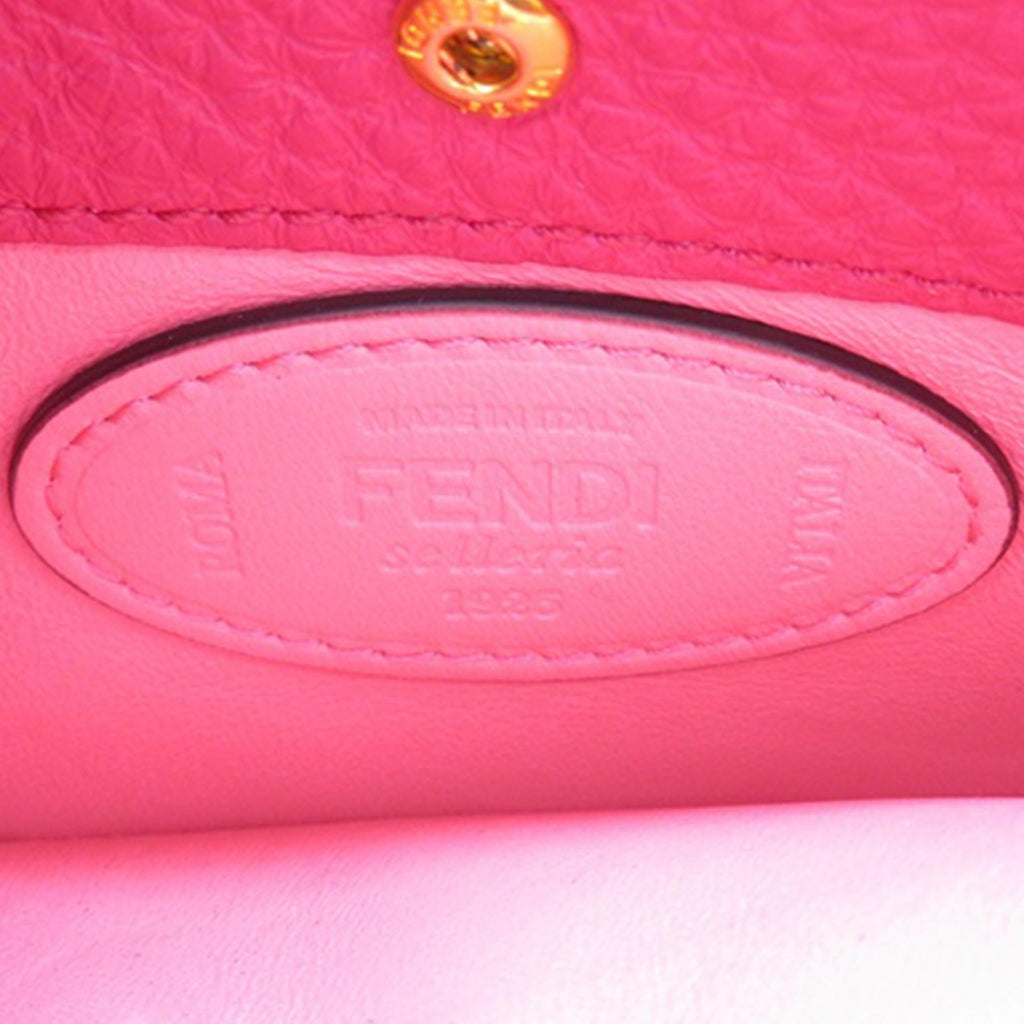 Fendi Selleria Leather Baguette (SHG-K8CeFA)