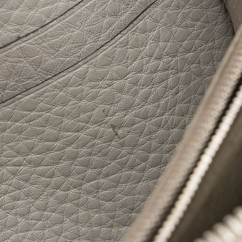 Fendi Selleria Leather Zip Around Wallet (SHF-16963)