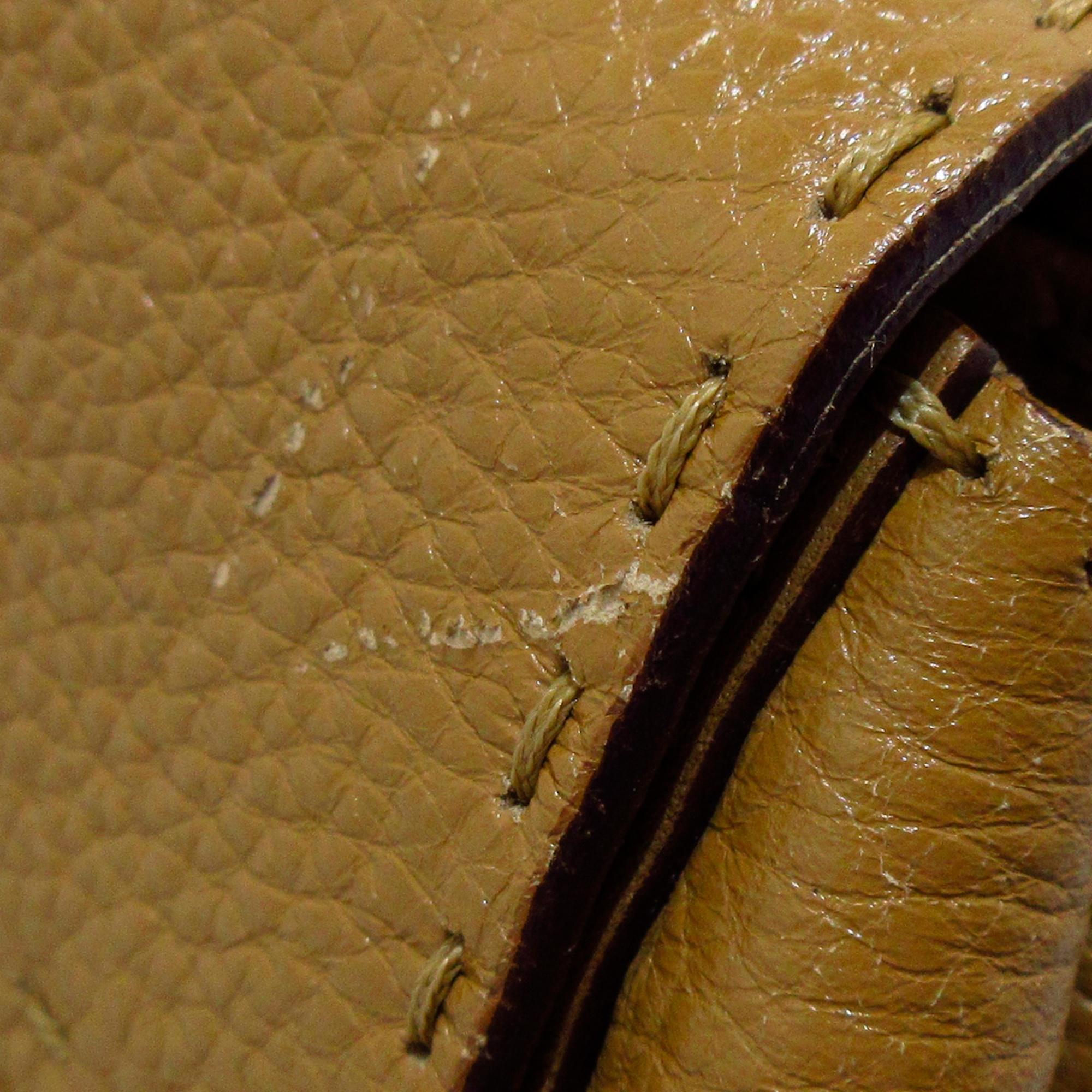 Fendi Selleria Linda Handbag (SHG-HSwAZt)