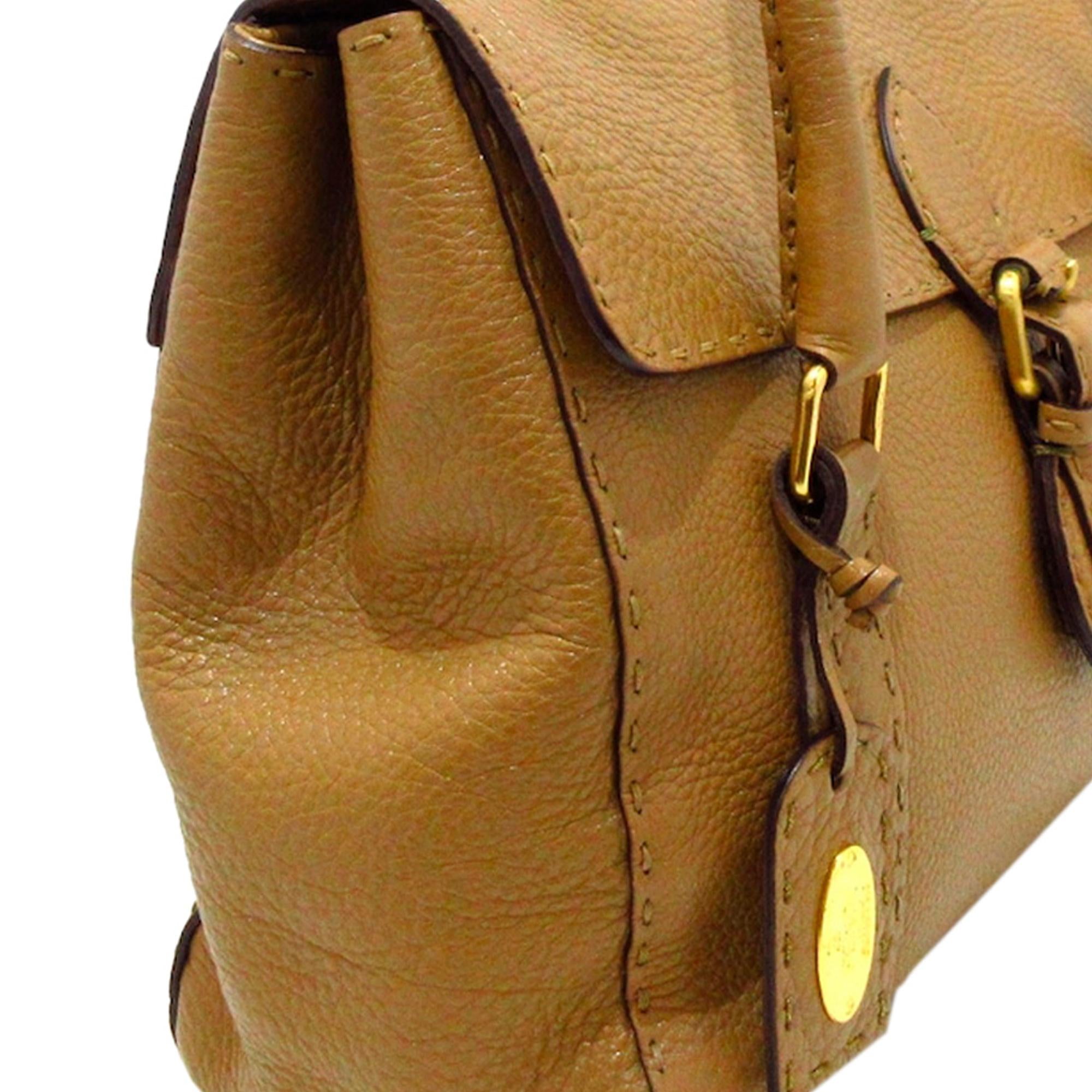 Fendi Selleria Linda Handbag (SHG-HSwAZt)