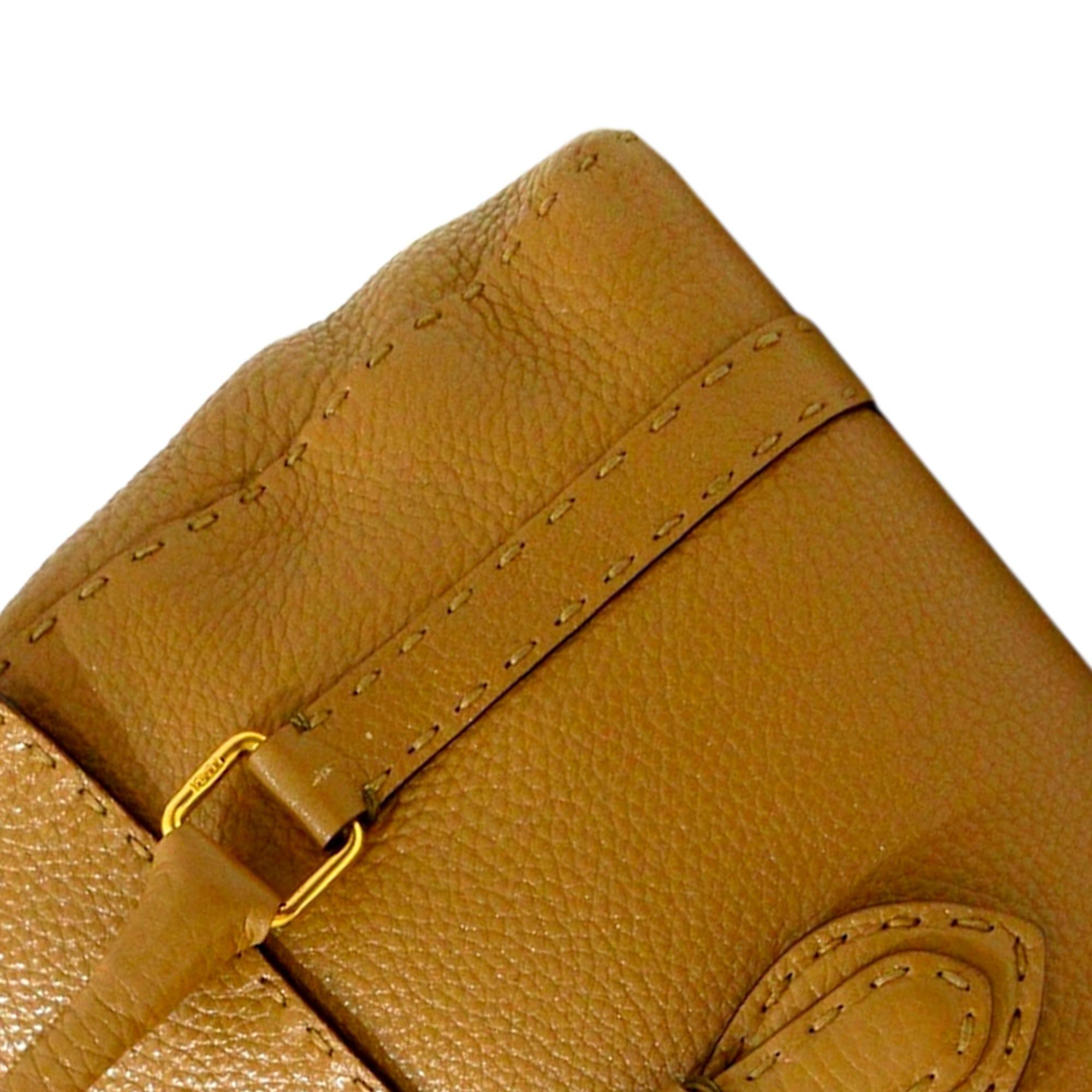 Fendi Selleria Linda Handbag (SHG-HSwAZt)