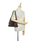 Fendi Selleria Mamma Forever Shoulder Bag (SHG-YFe4hR)