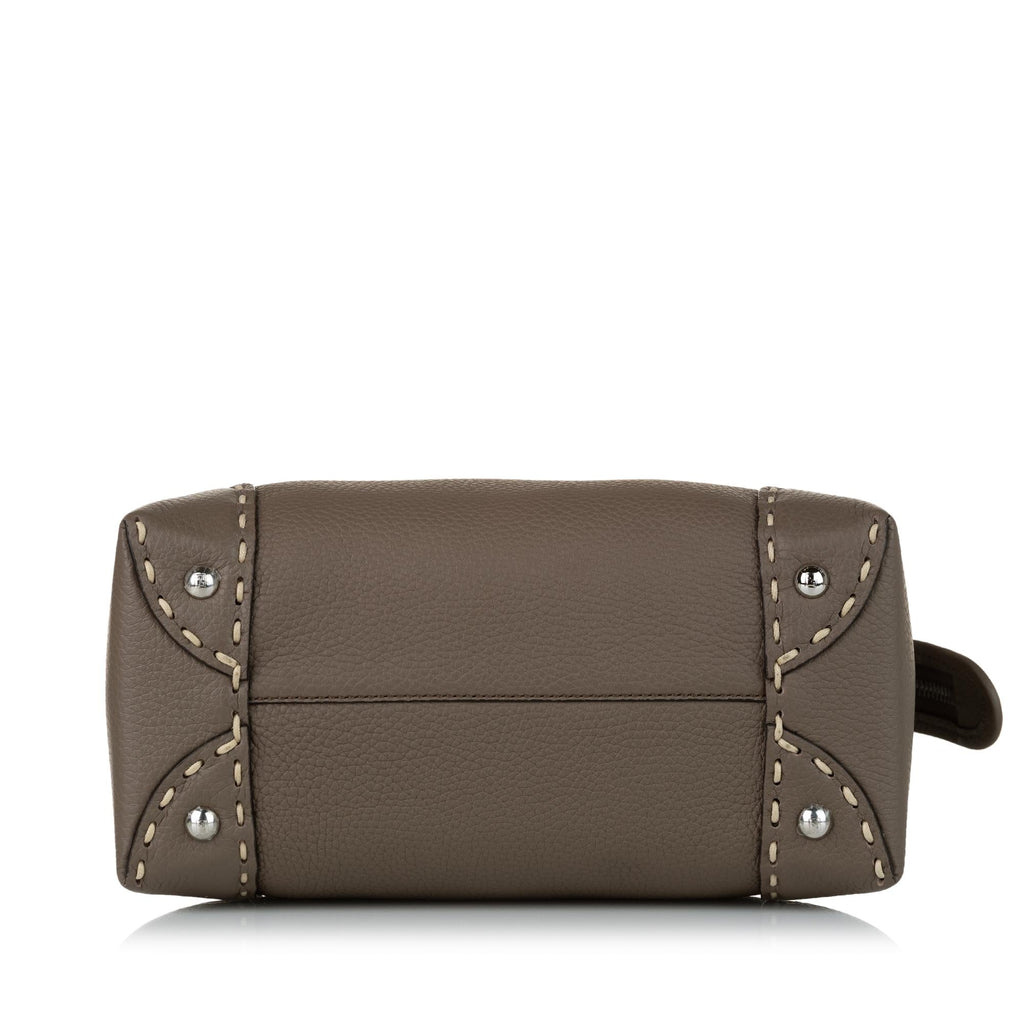 Fendi Small By The Way Leather Satchel (SHG-oyHwOd)