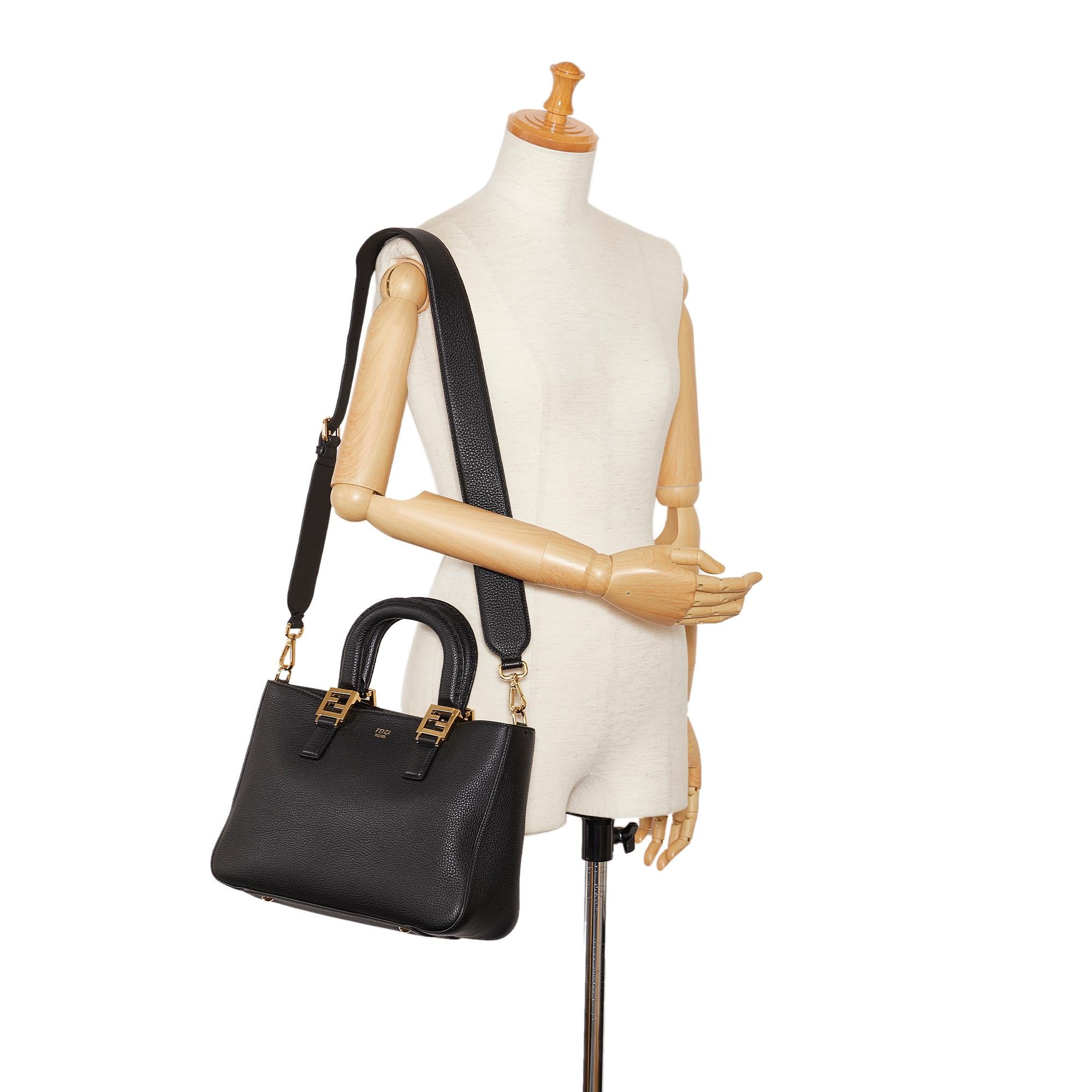 Fendi Small FF Tote (SHG-zMpism)