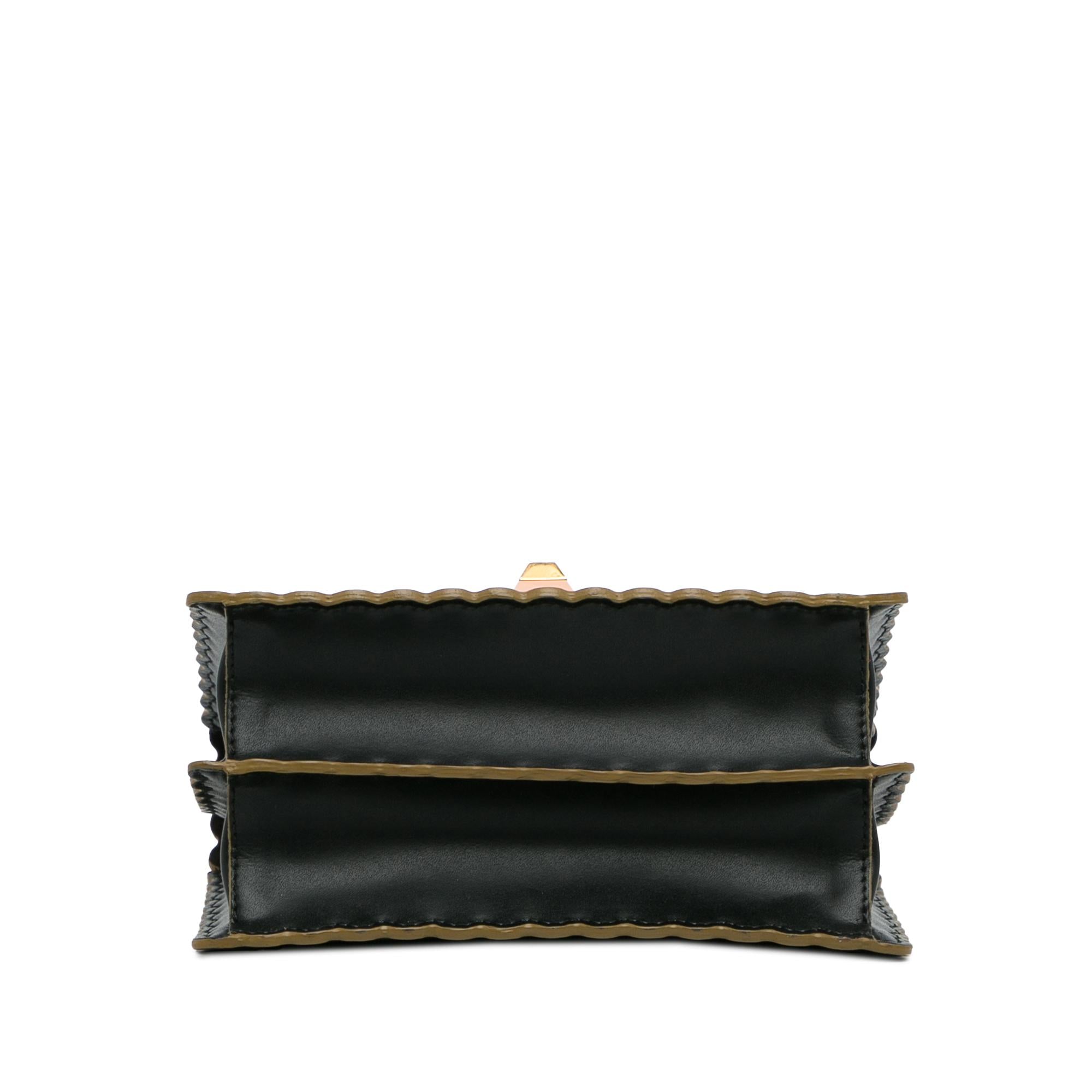 Fendi Small Kan I Crossbody Bag (SHG-GtTs2w)