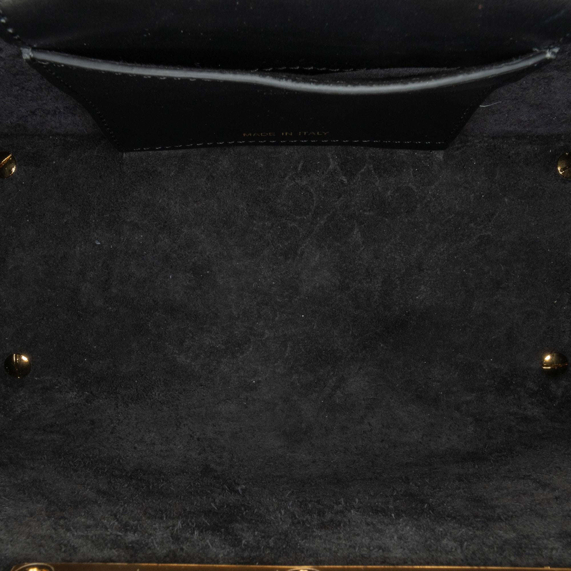 Fendi Small Leather Way Tote (SHG-MT0O64)