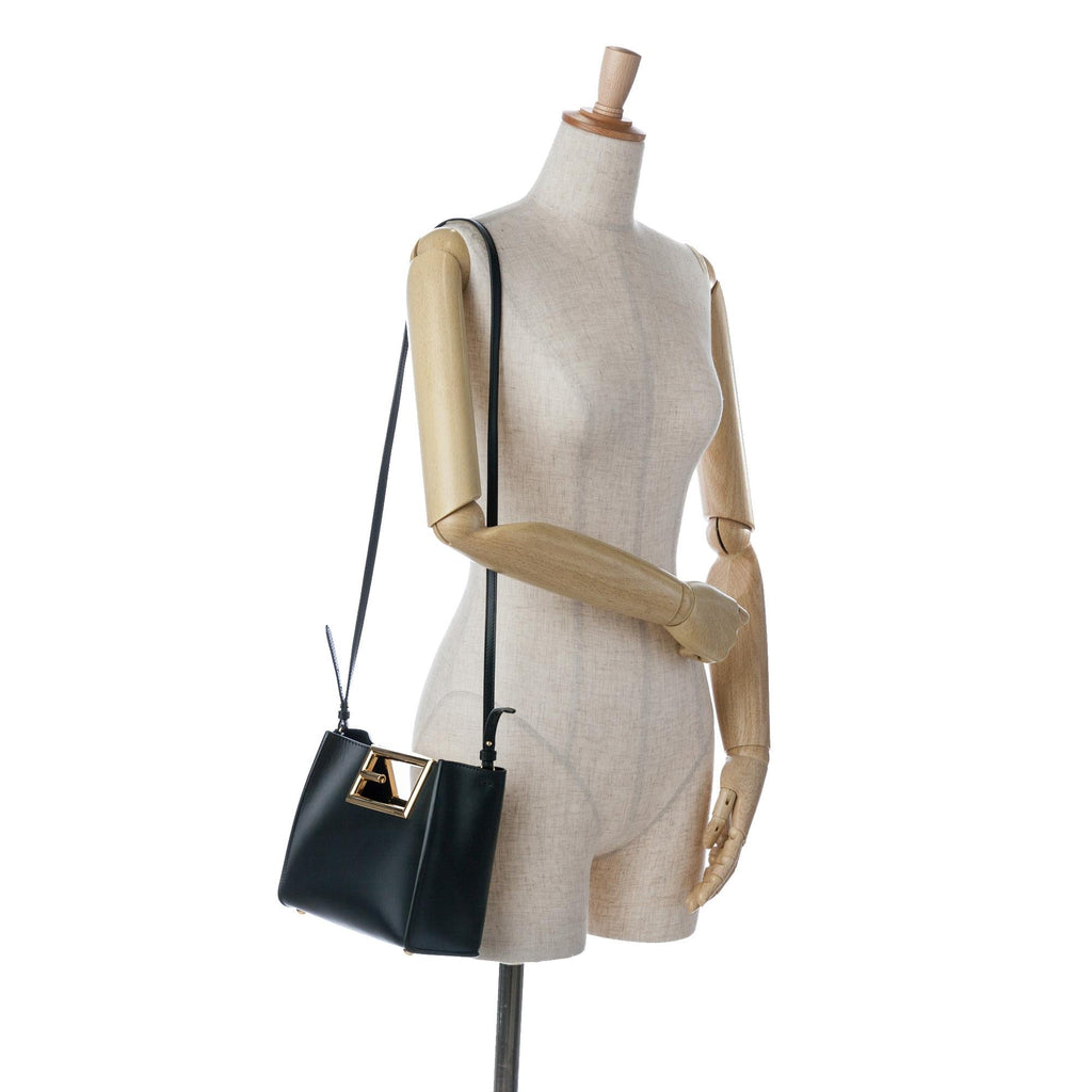 Fendi Small Leather Way Tote (SHG-MT0O64)