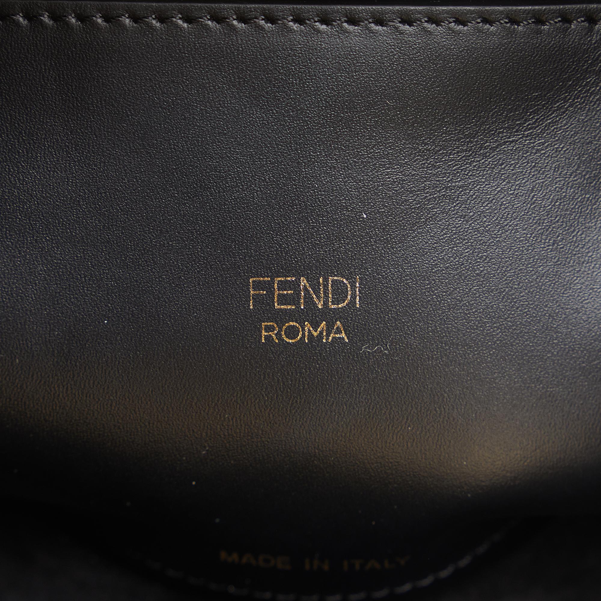 Fendi Small Way Tote (SHG-zd292A)