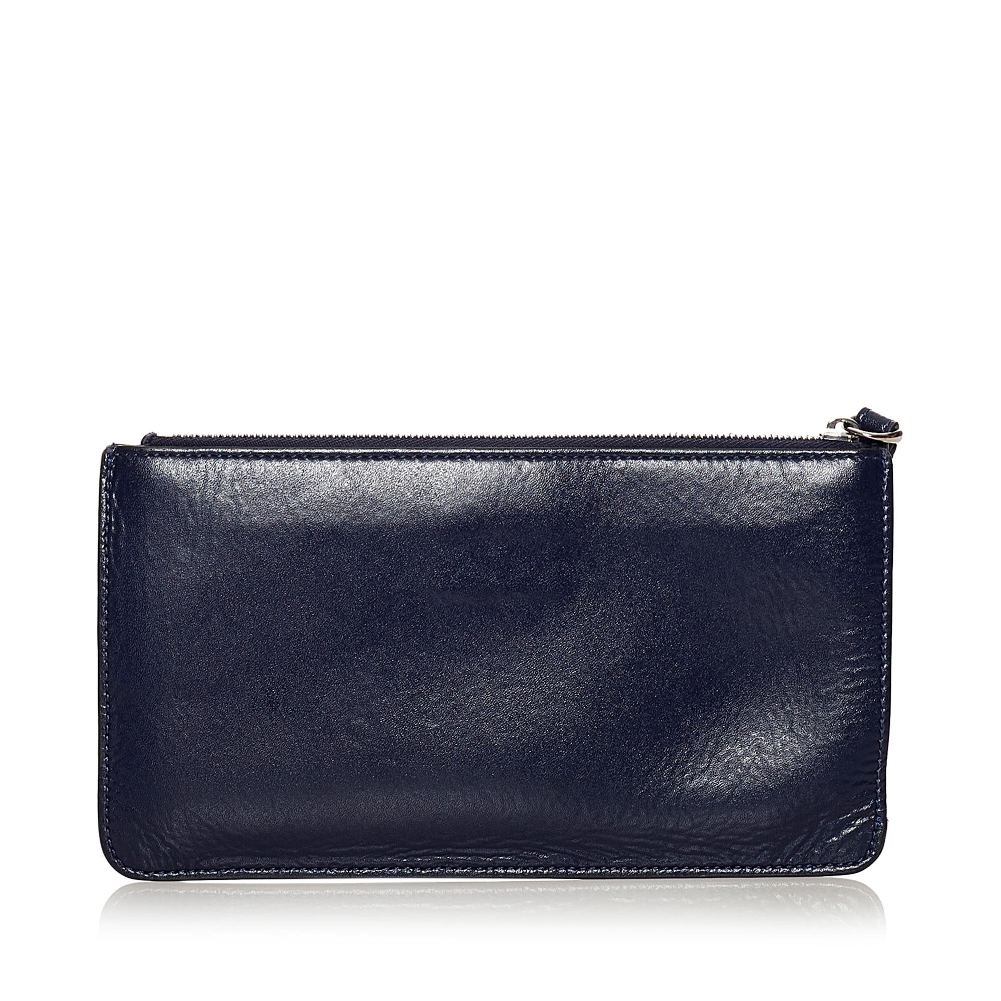 Fendi Studded Flat Leather Pouch (SHG-33758)