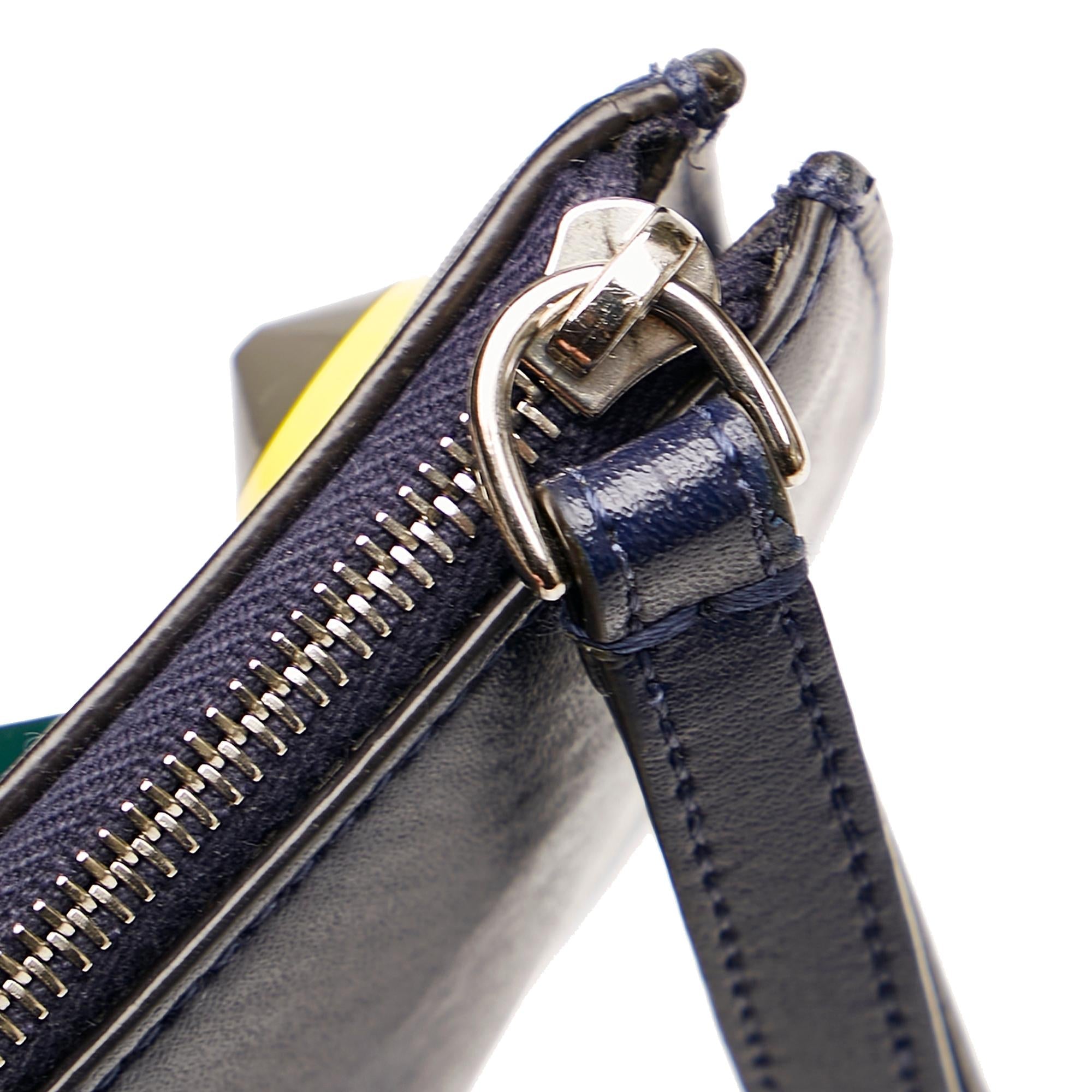 Fendi Studded Flat Leather Pouch (SHG-33758)