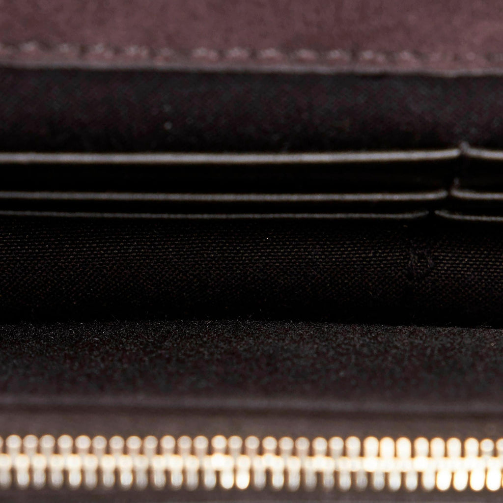 Fendi Studded Leather Wallet on Chain (SHG-33708)