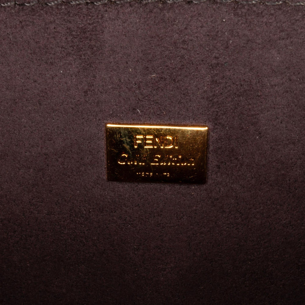 Fendi Studded Micro Baguette (SHG-igMOsg)