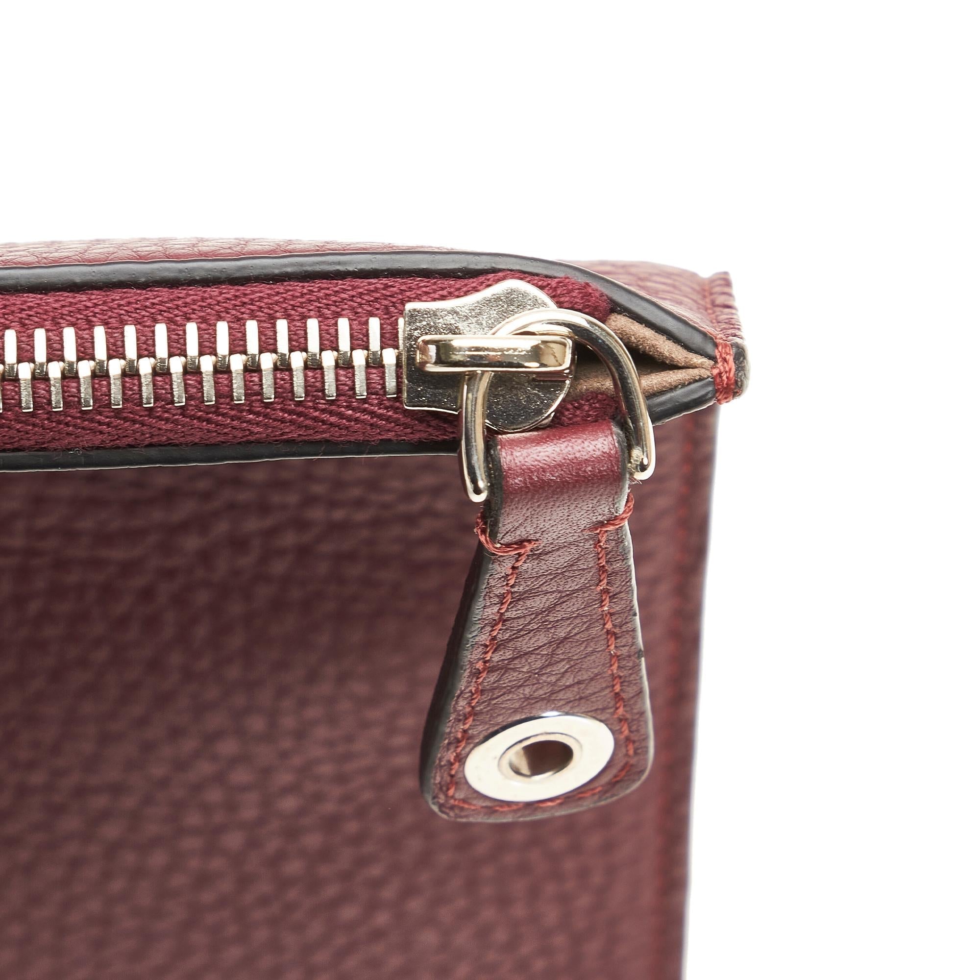 Fendi Telephone Leather Clutch (SHG-xvNet2)