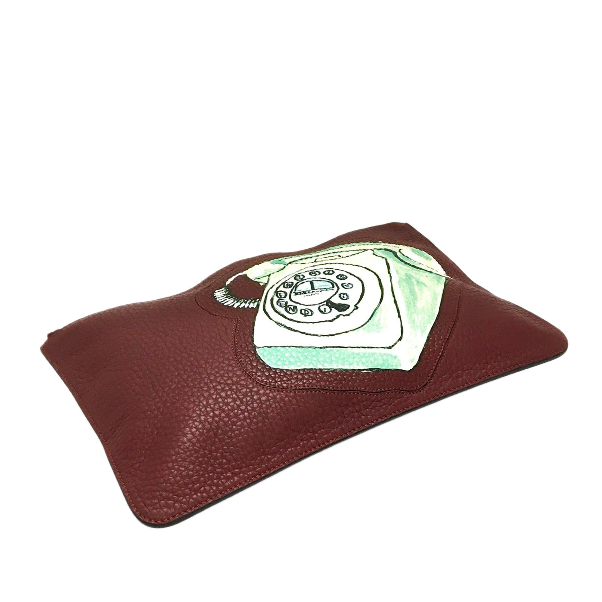 Fendi Telephone Leather Clutch (SHG-yilHZT)