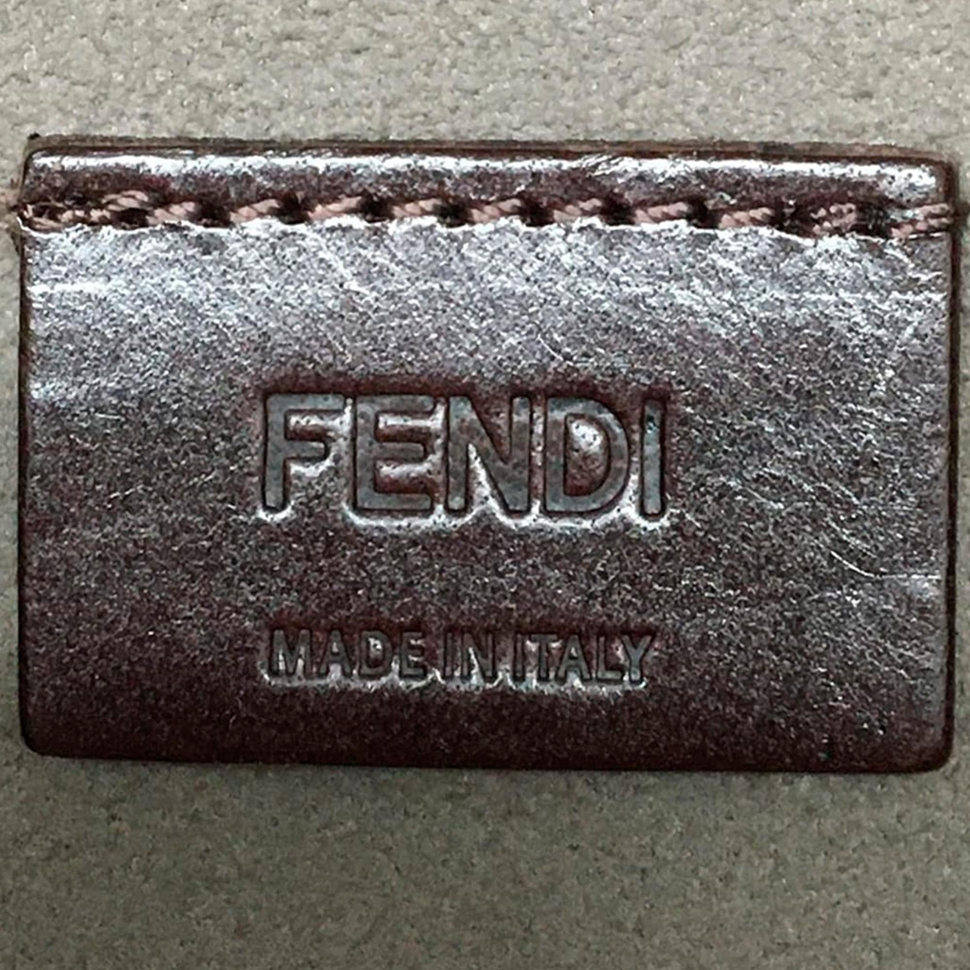 Fendi Telephone Leather Clutch (SHG-yilHZT)