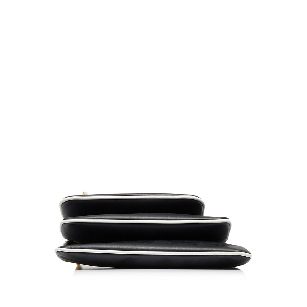 Fendi Triplette Clutch Bag (SHG-2bo599)