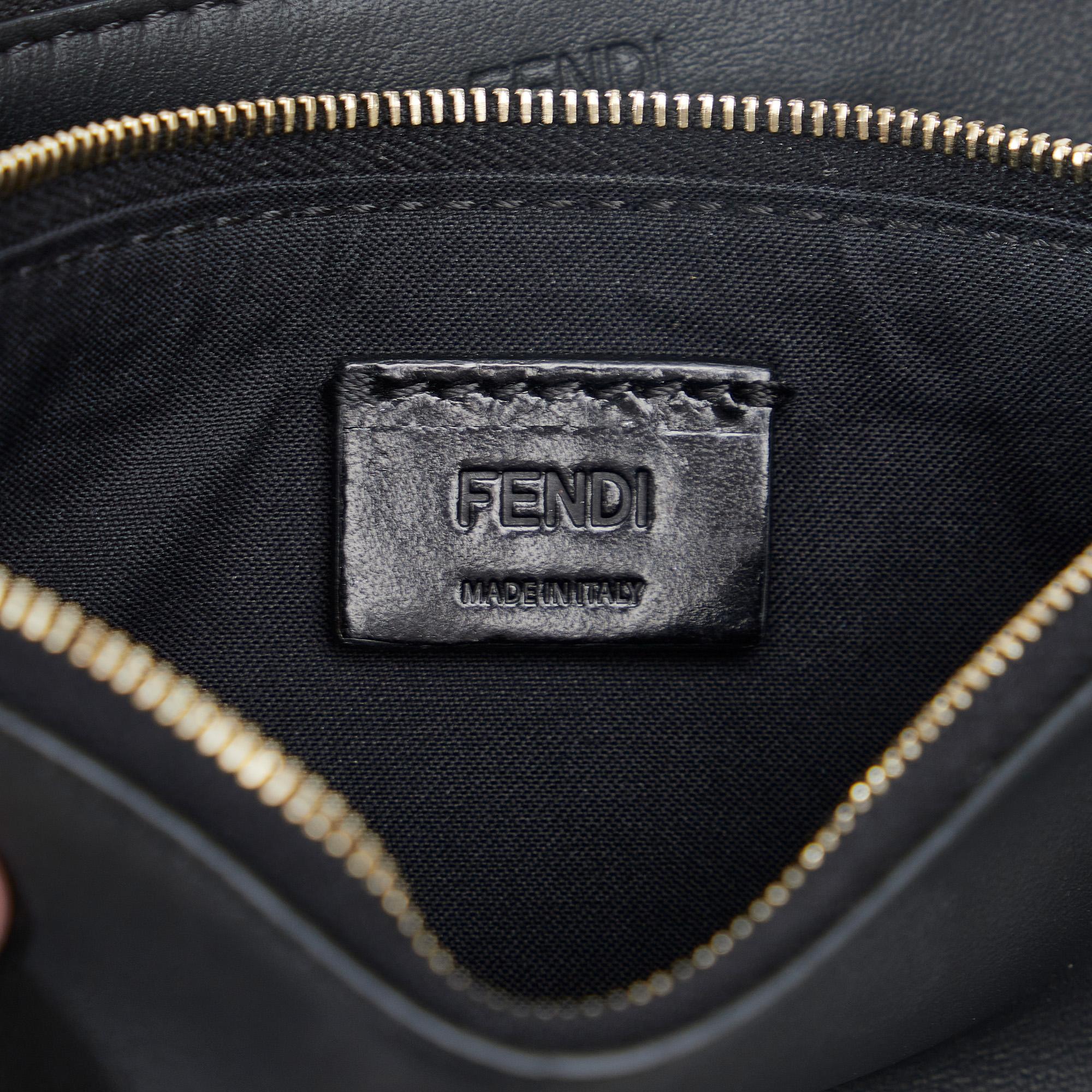Fendi Triplette Clutch Bag (SHG-2bo599)