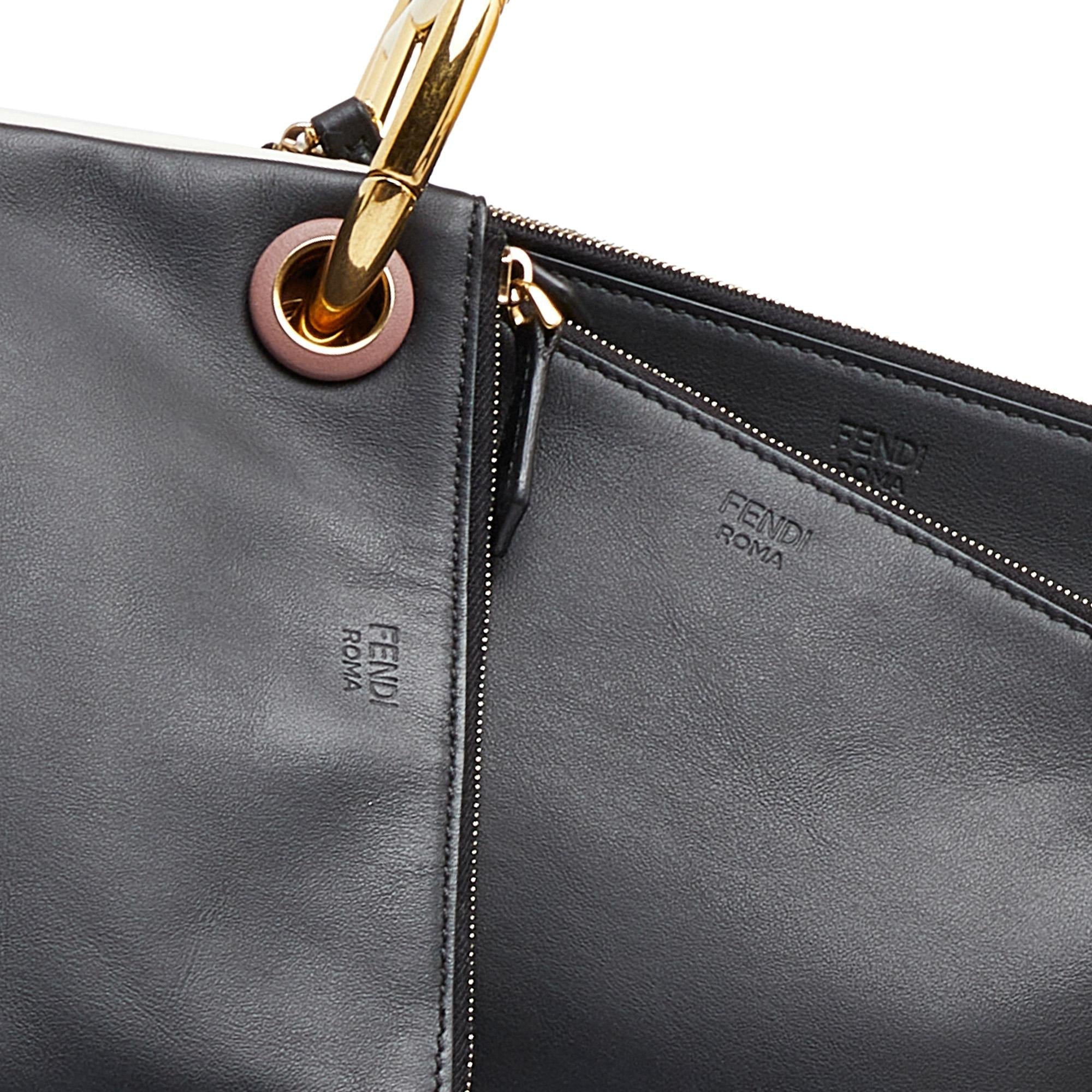 Fendi Triplette Clutch Bag (SHG-2bo599)