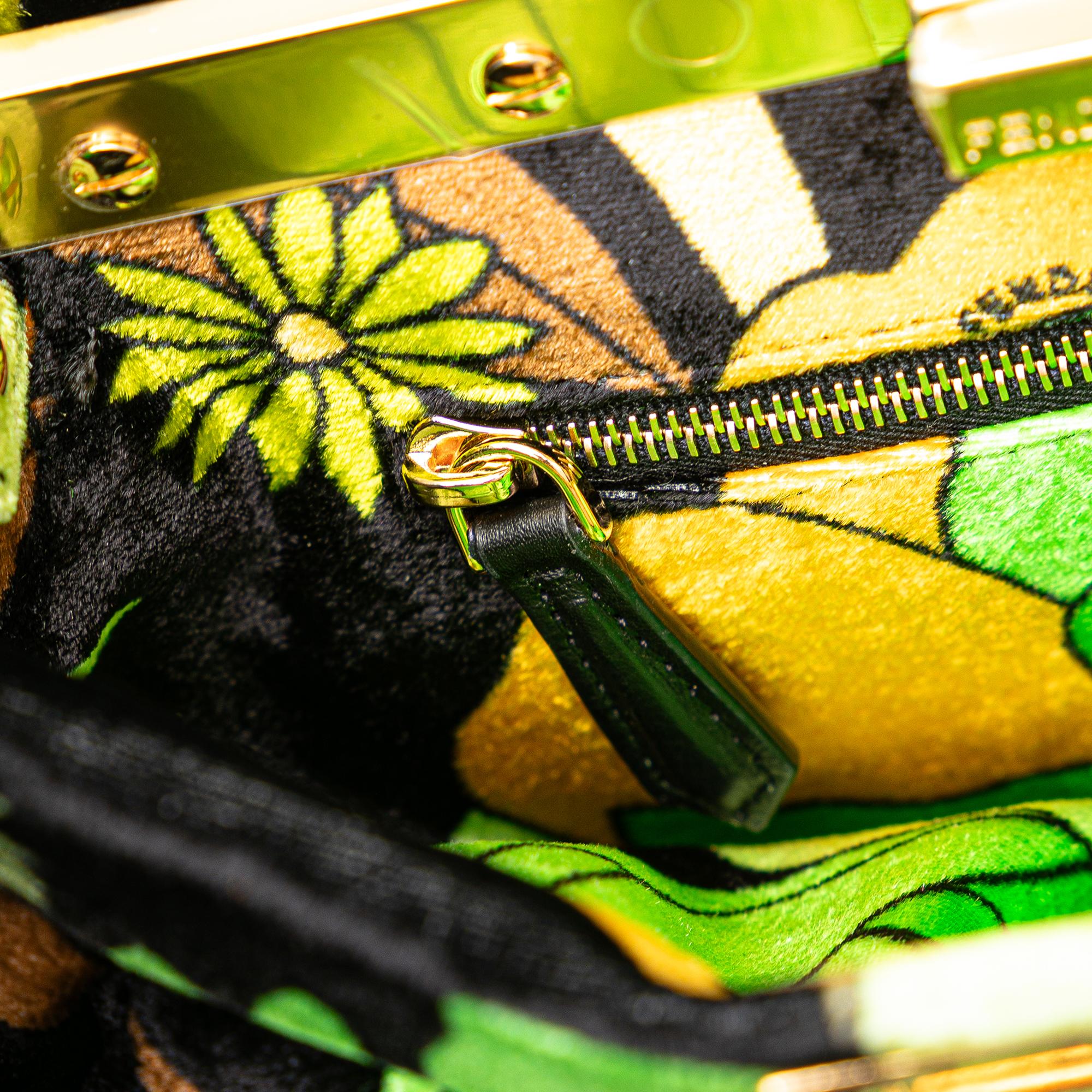 Fendi Velvet Peekaboo Click Clutch on Chain (SHG-DYS5lT)