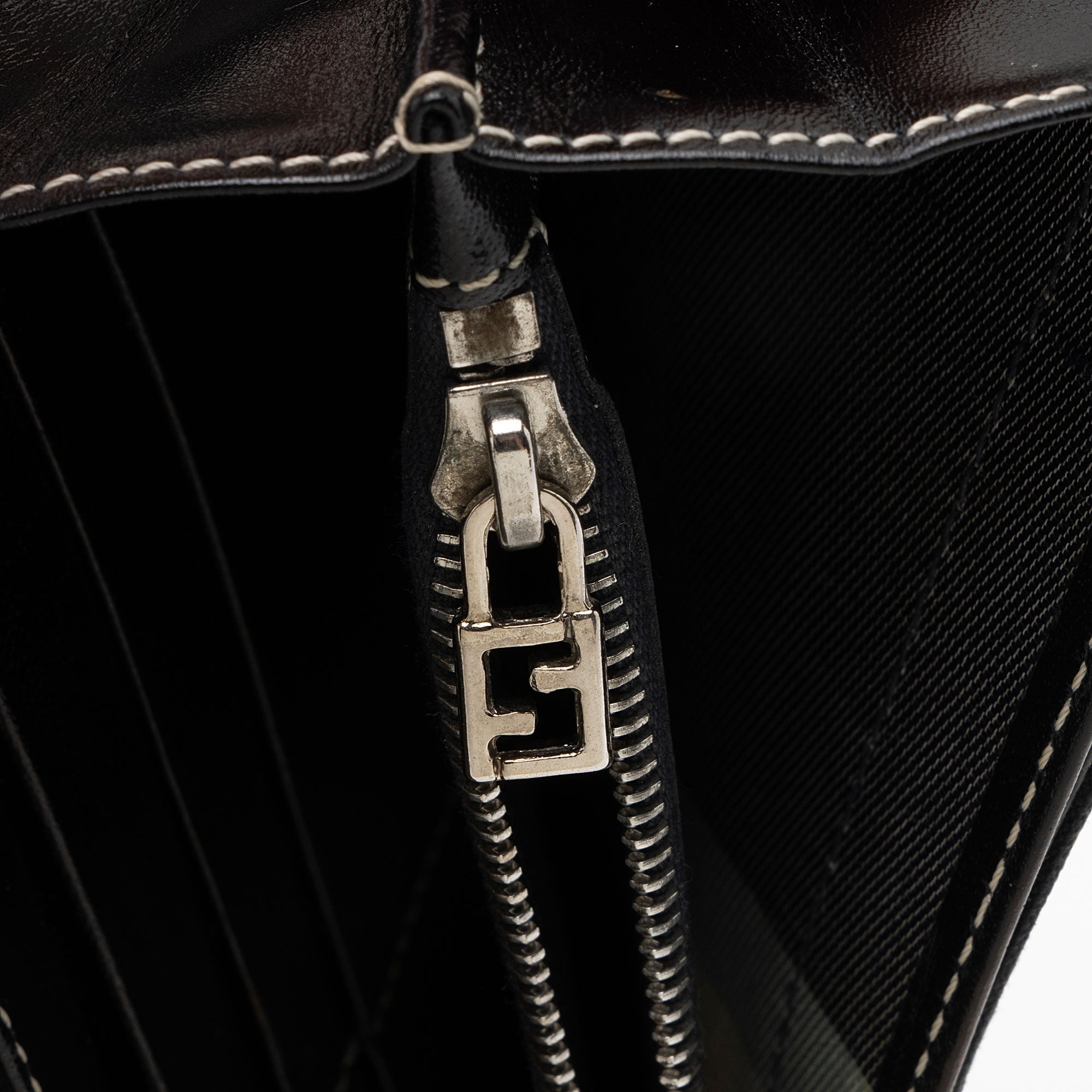 Fendi Vintage Denim Continental Wallet (SHF-2XXWBh)