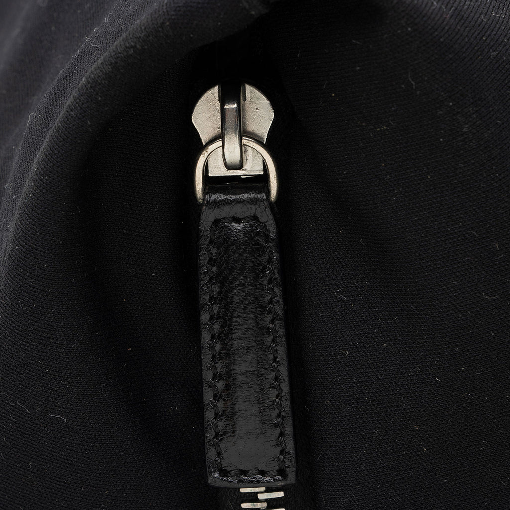Fendi Vintage Neoprene Mini Roll Tote (SHF-hOncyE)
