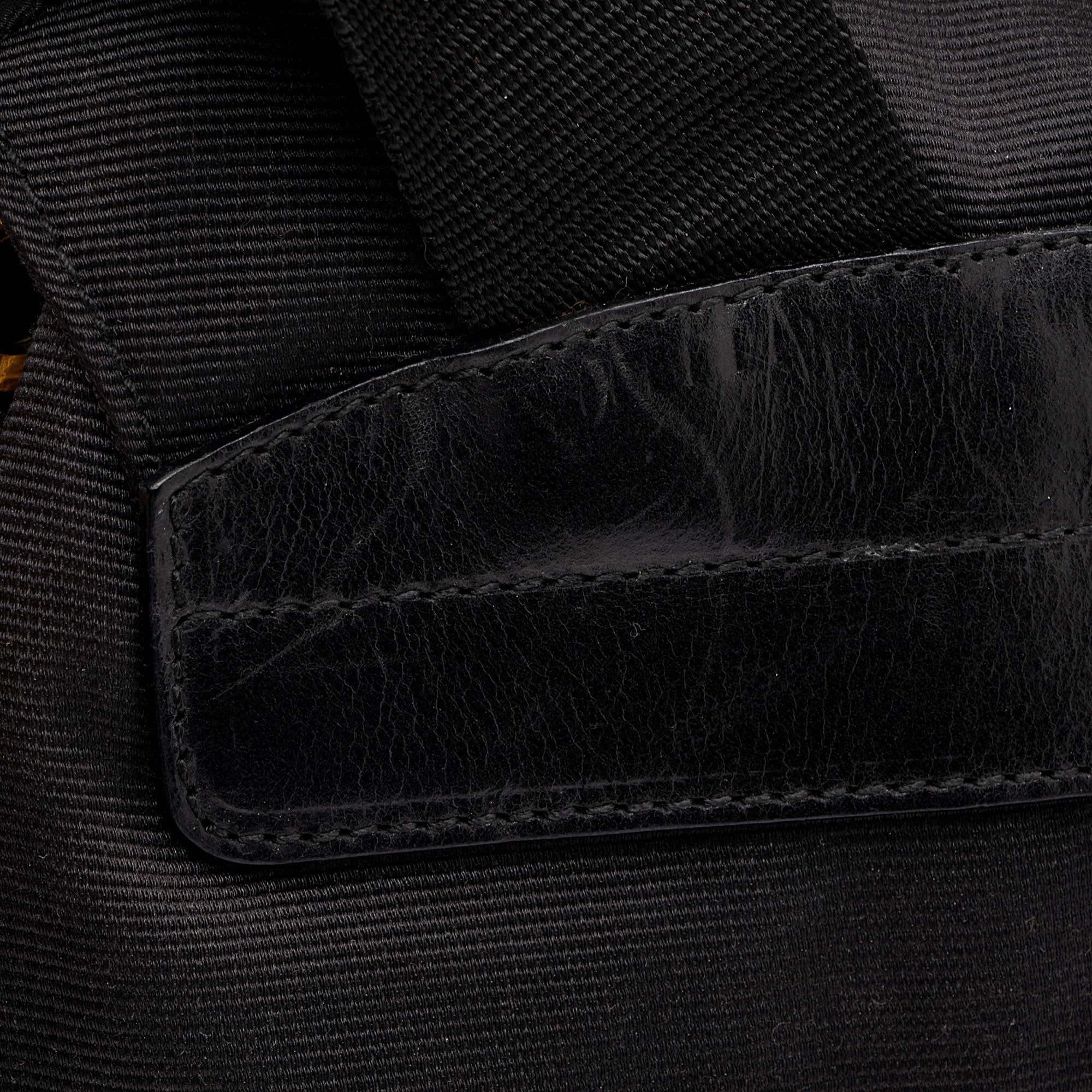 Fendi Vintage Nylon 1925 Drawstring Backpack (SHF-OaDaxr)