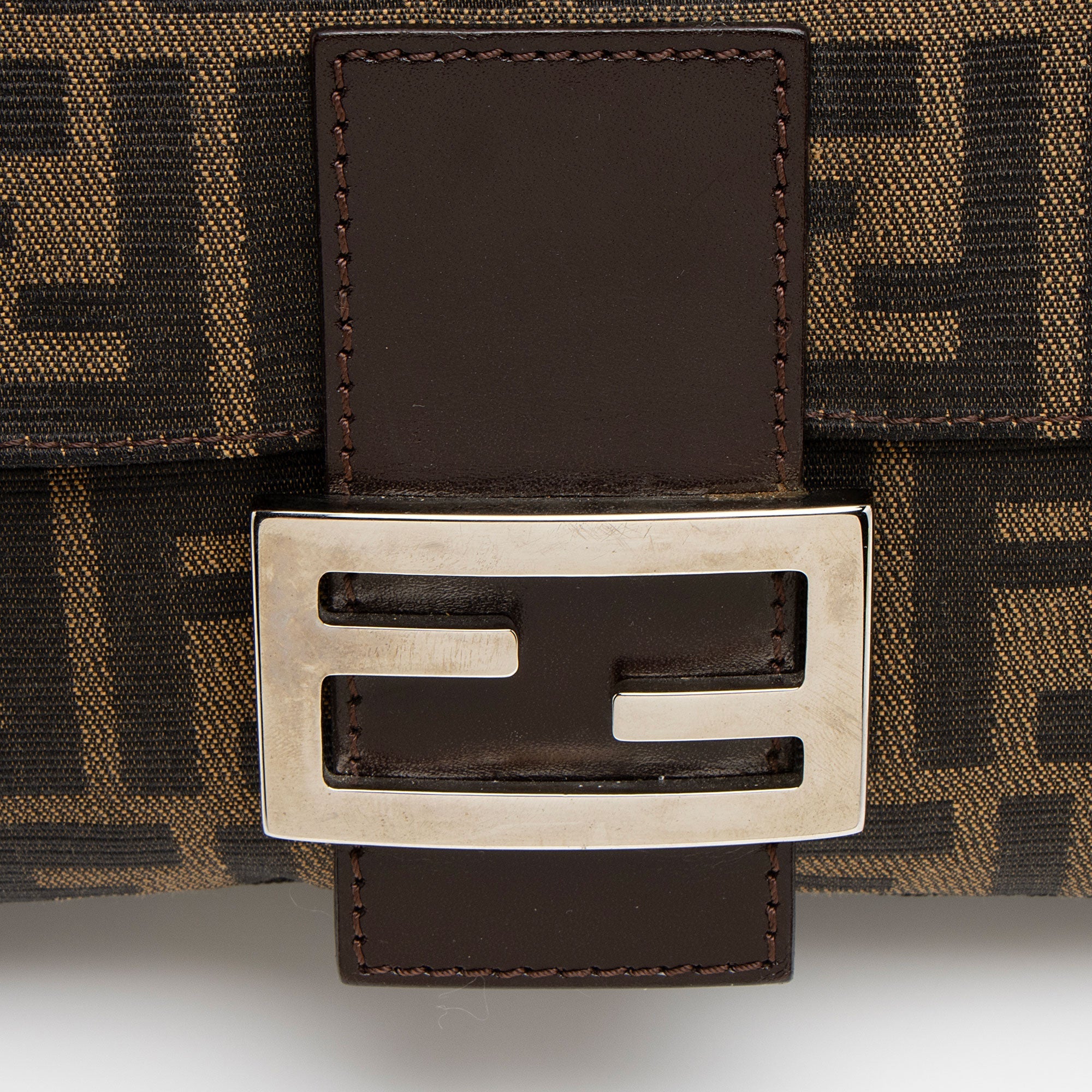 Fendi Vintage Zucca Baguette Shoulder Bag (SHF-I21PGd)